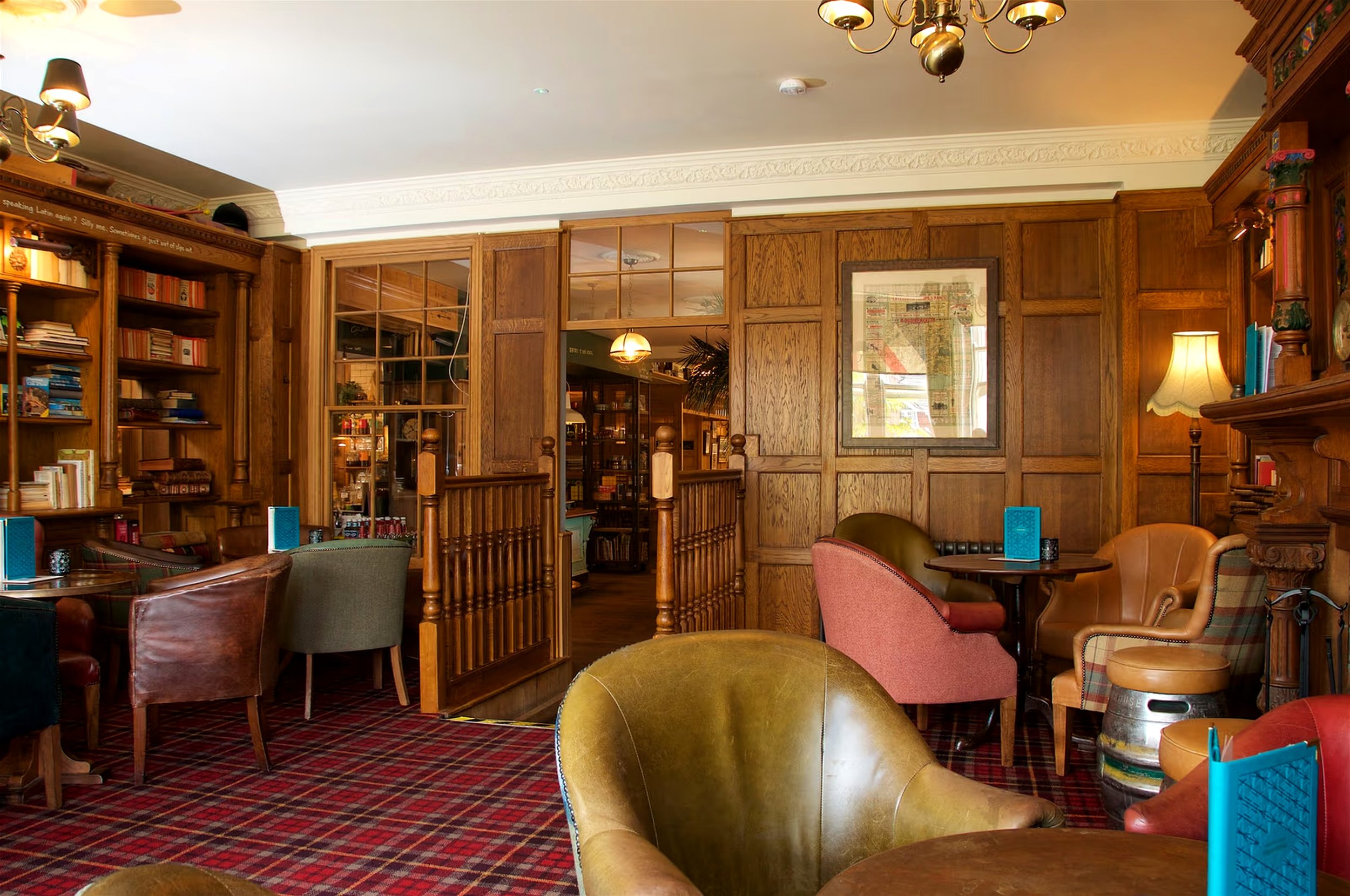 the_grasshopper_lounge_hd.jpg
