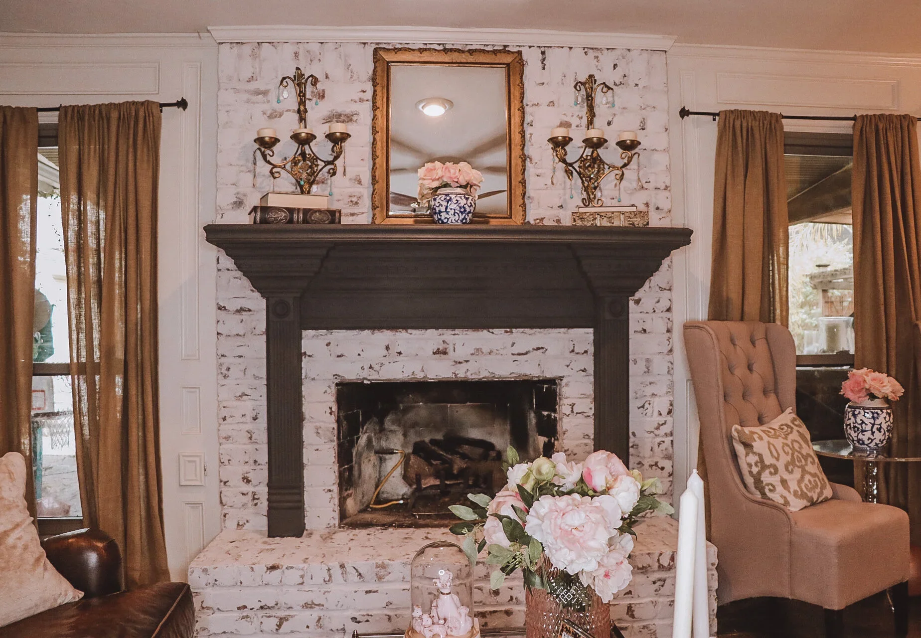 How+To+German+Smear+Your+Fireplace+DIY (2).webp