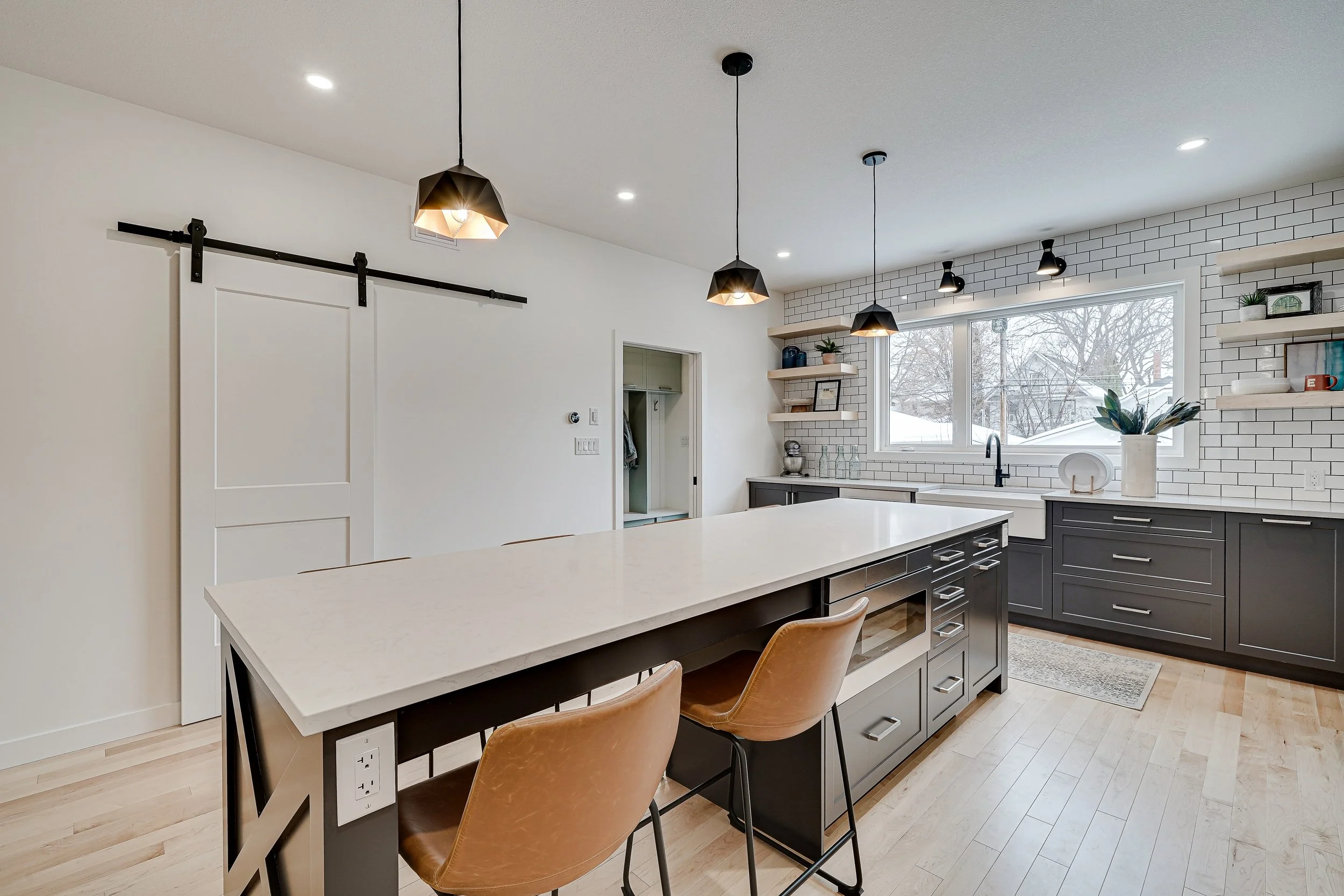 28-719 Temperance Street-28.jpg