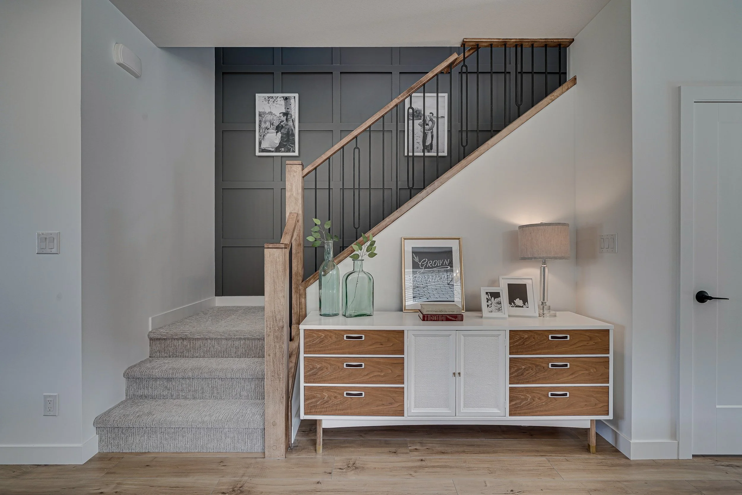 046-216 1st Street East-46.jpg