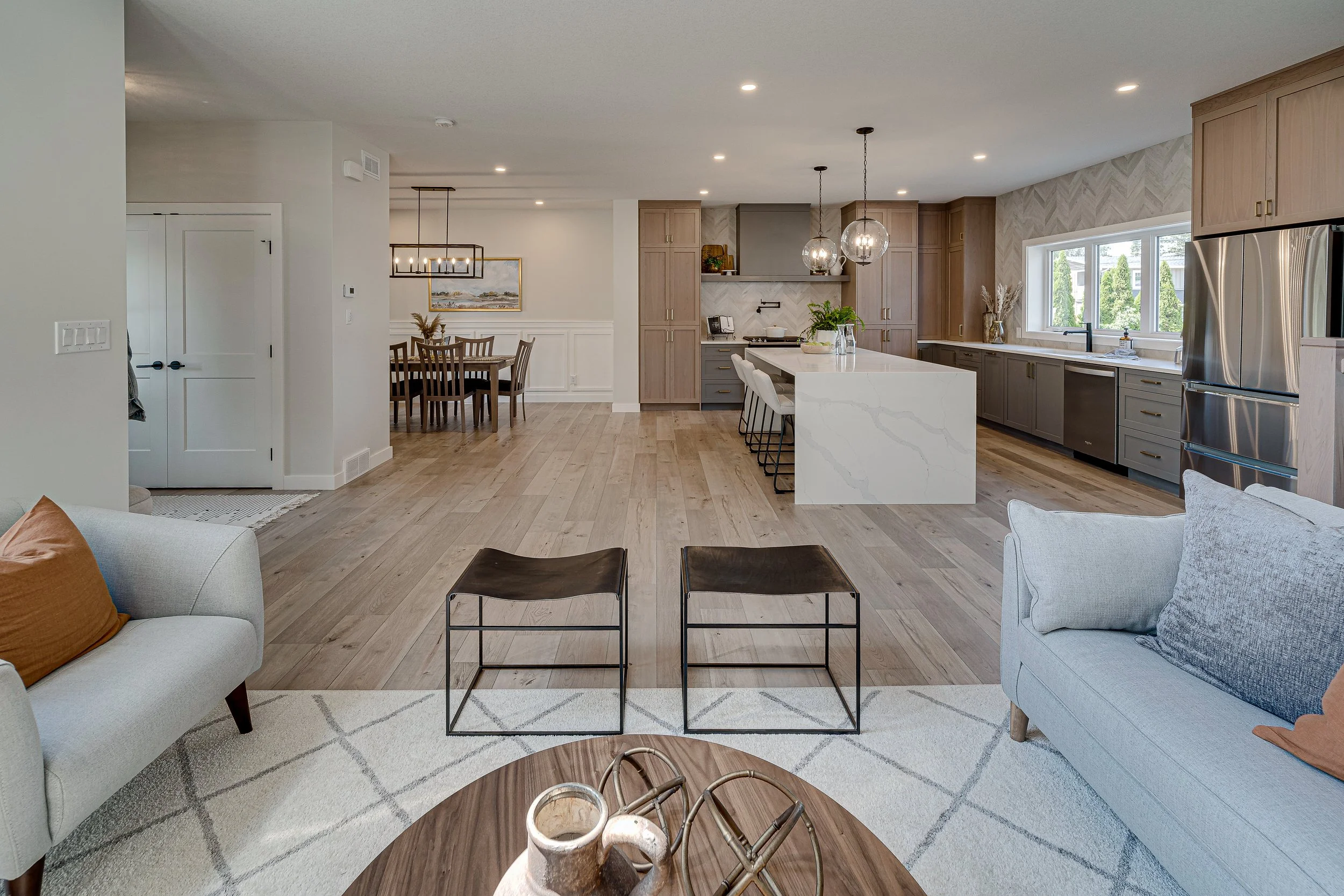 068-1105 2nd Street East-115.jpg