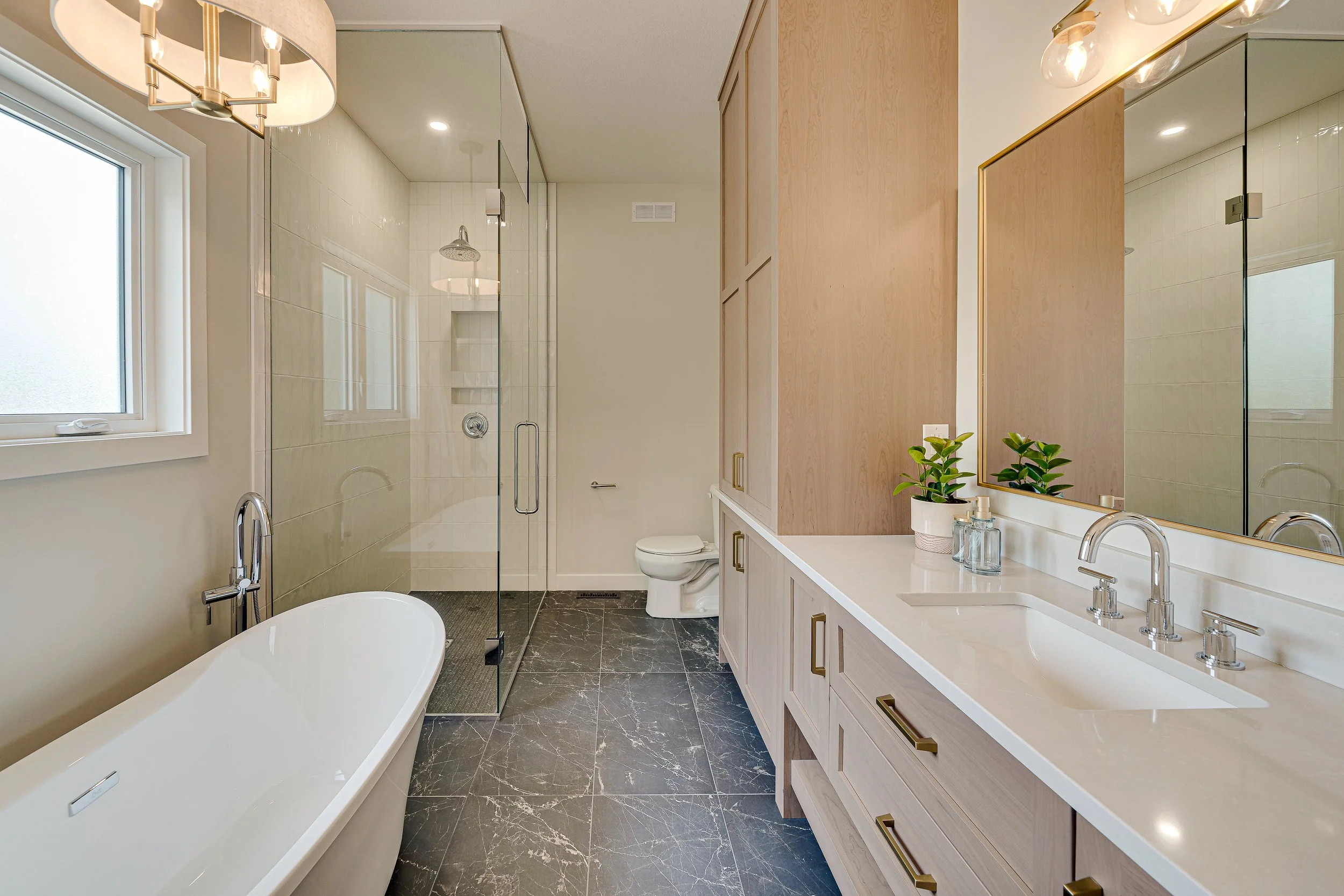 113-1105 2nd Street East-160.jpg