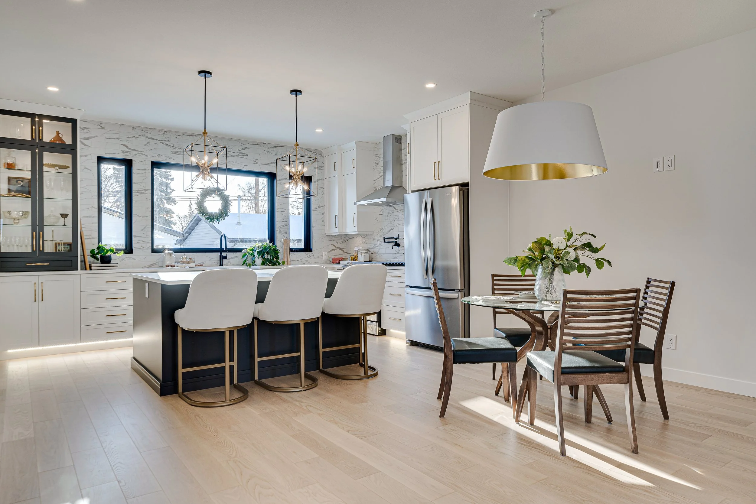 013-502 2nd Street East-12.jpg