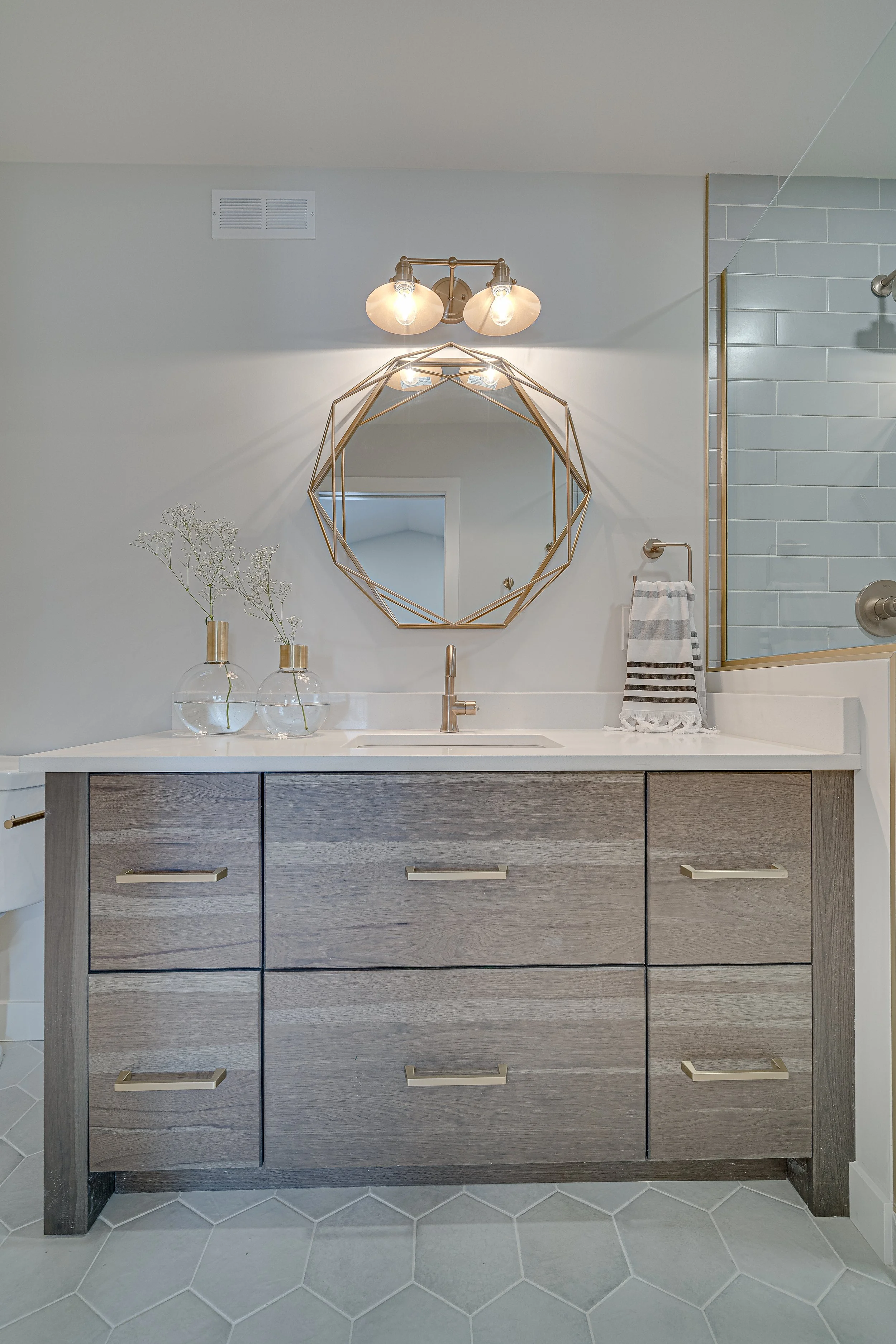 53-1034 13th Street East-54.jpg