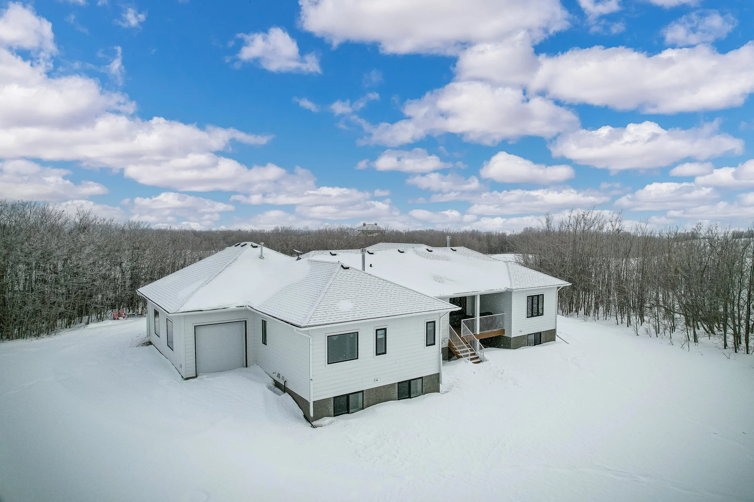 21-23 Applewood Court (Ext)-26.jpg