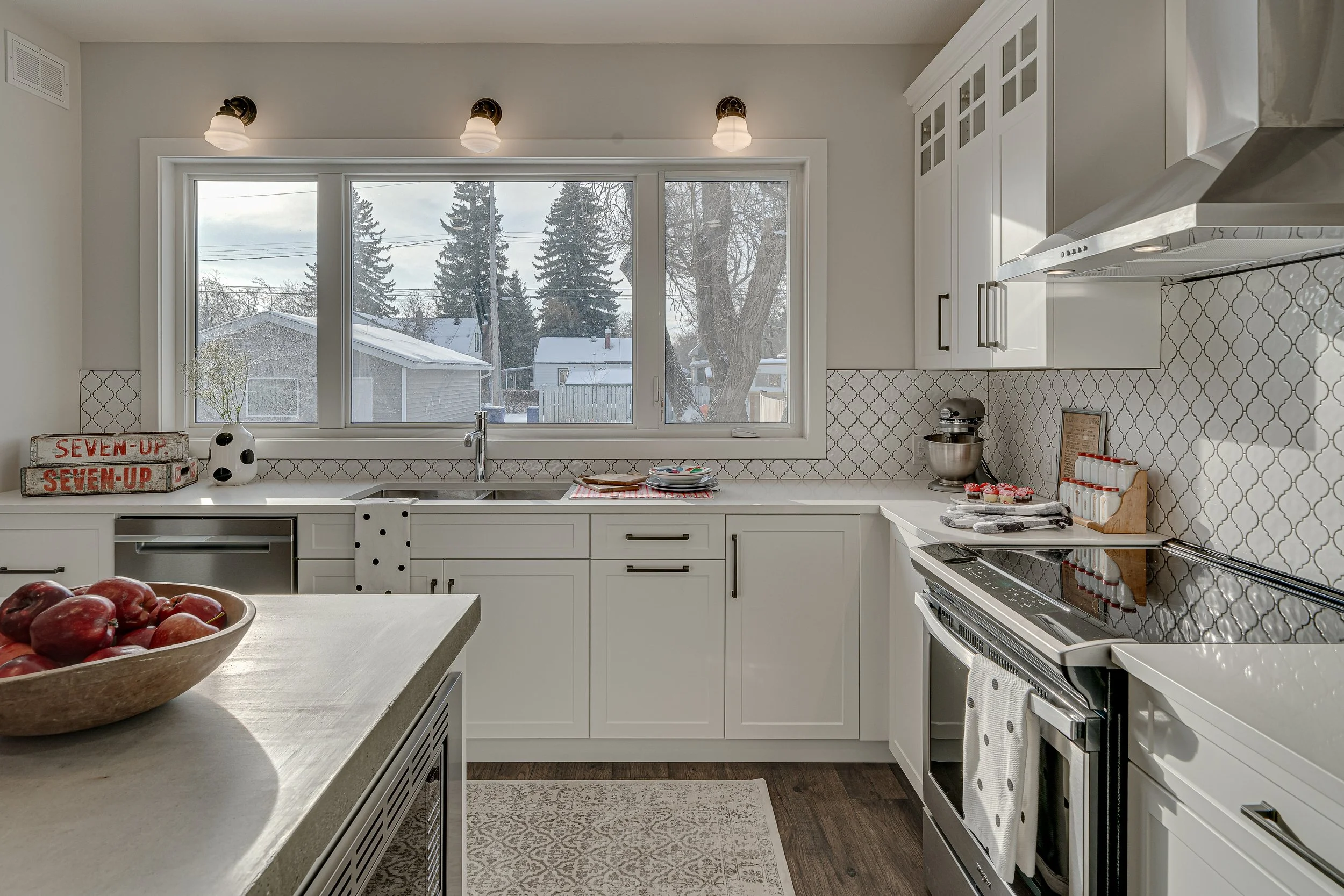 25-1034 13th Street East-26.jpg
