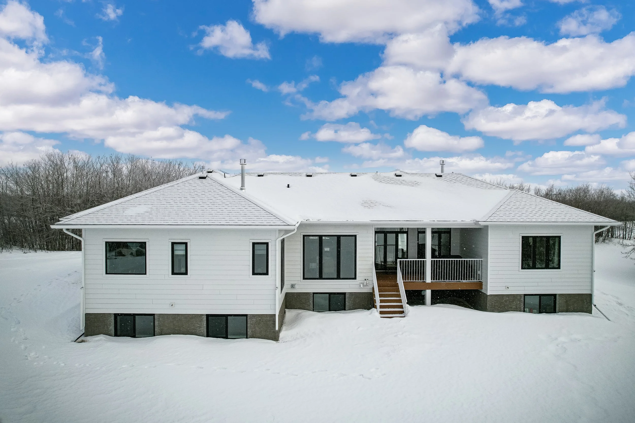 17-23 Applewood Court (Ext)-22.jpg