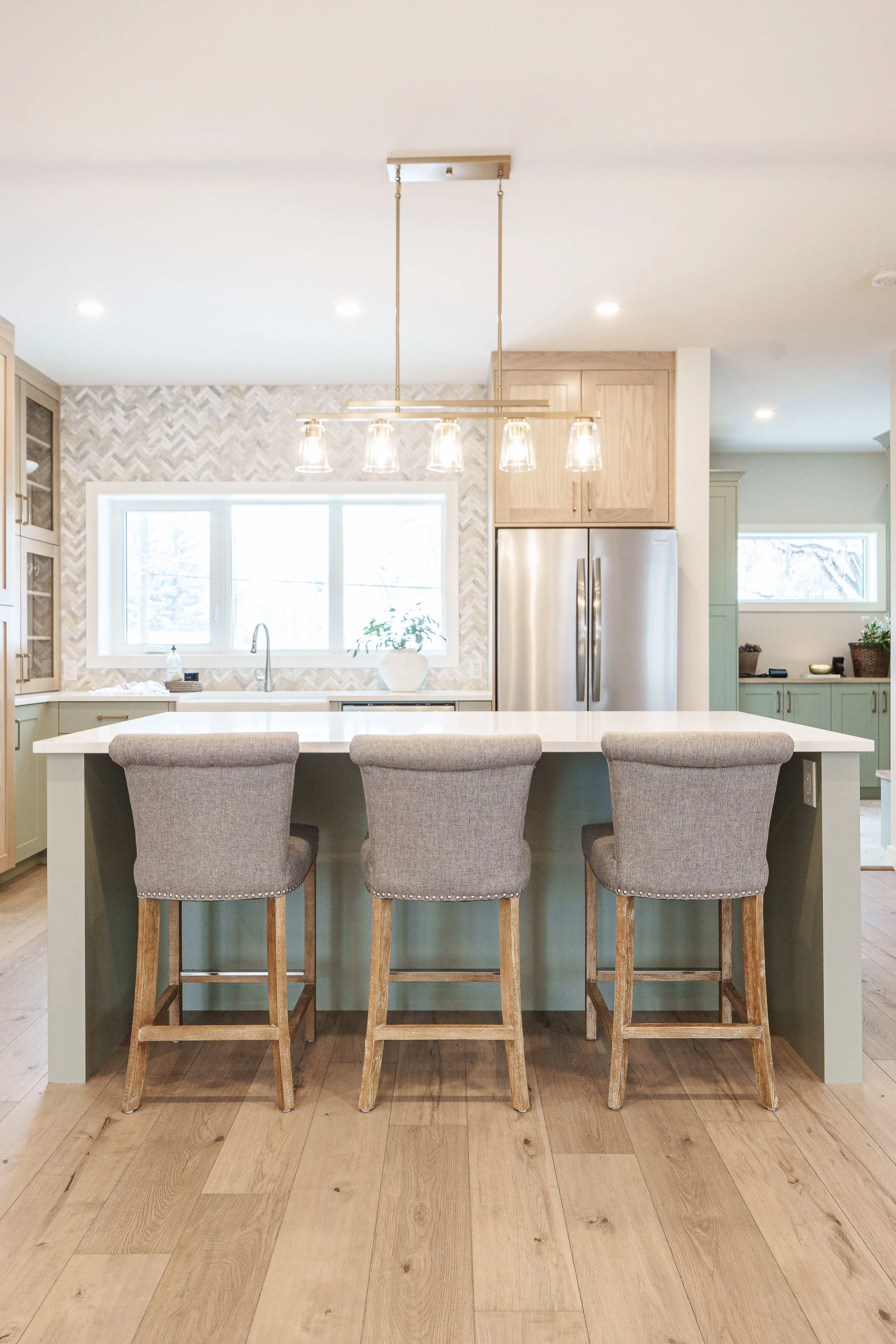 074-1508 Victoria Avenue Saskatoon-74.jpg