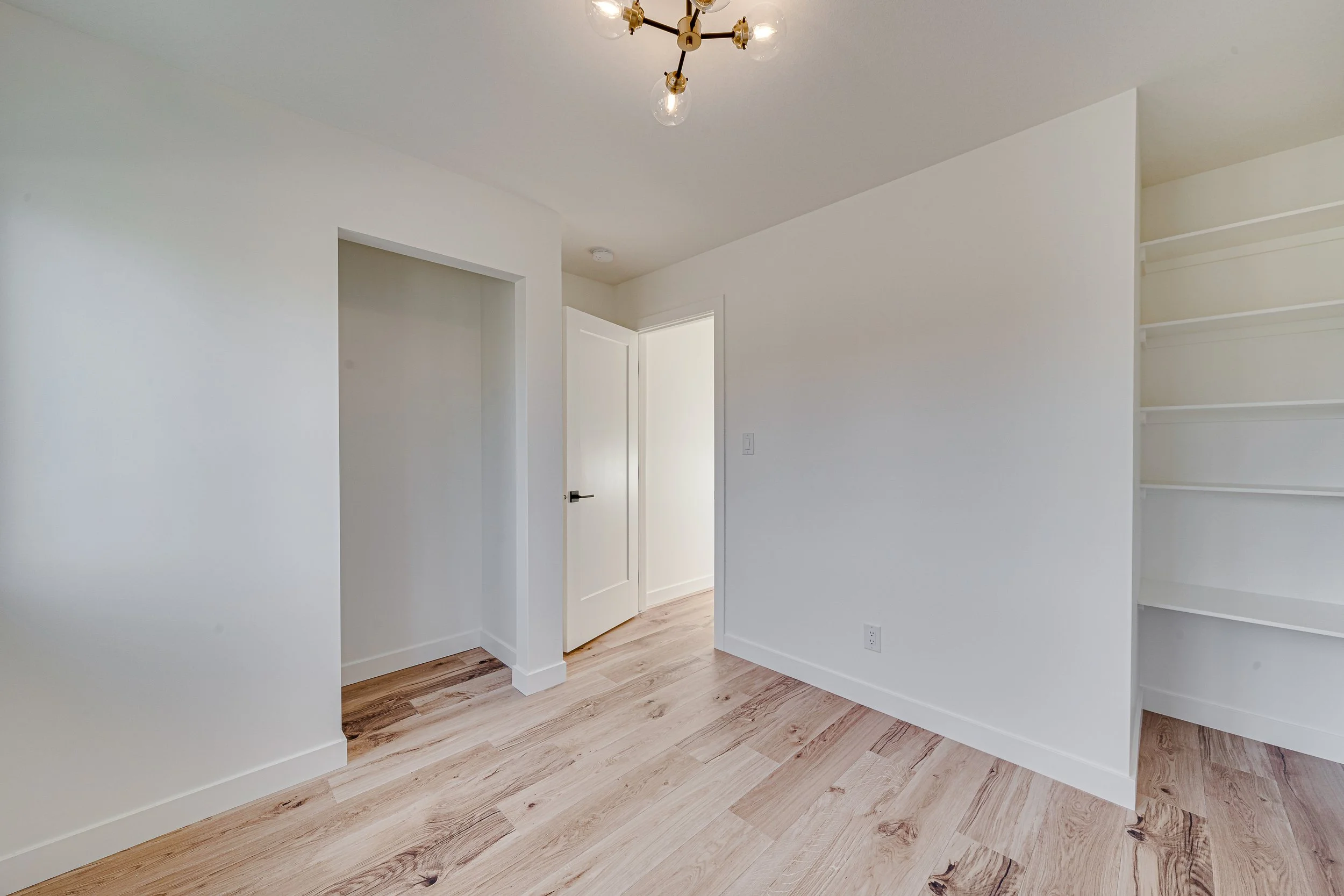 097-2226 Saint Andrews Avenue-97.jpg