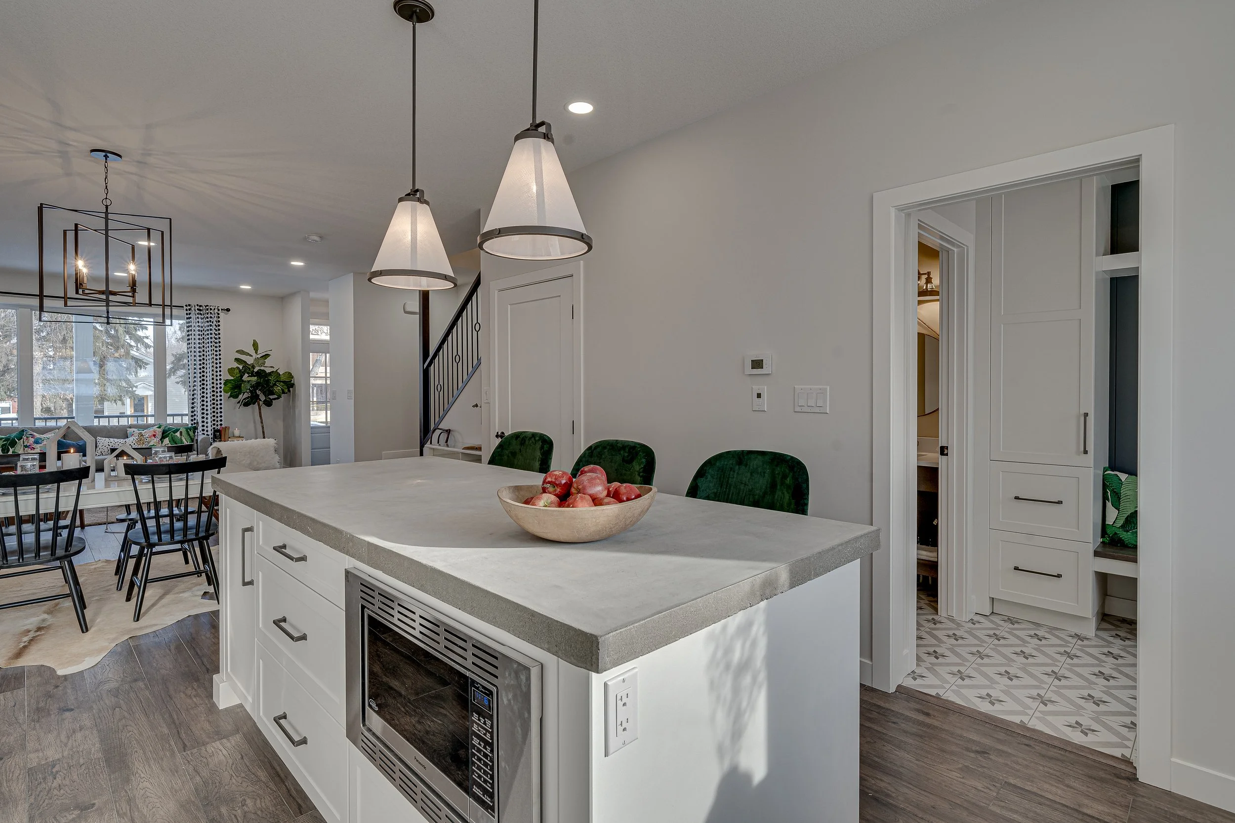 26-1034 13th Street East-27.jpg