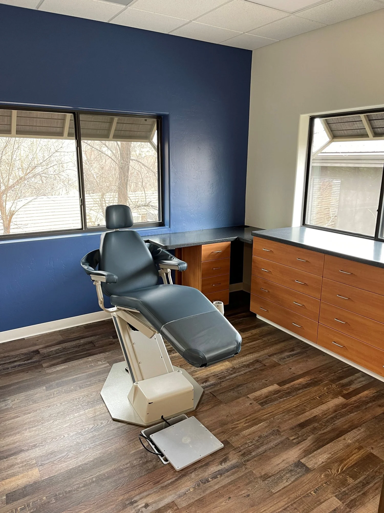 dentist chair