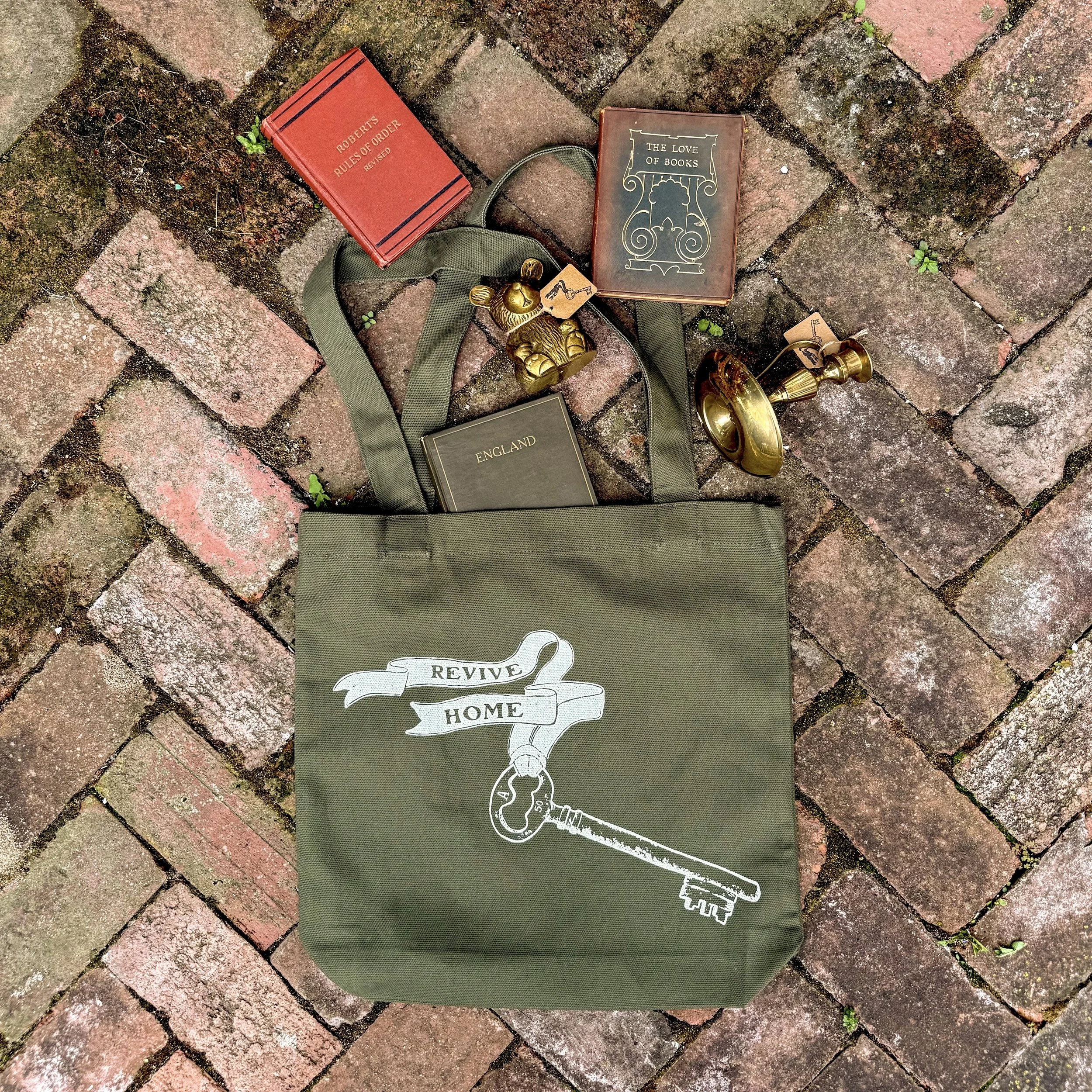 the revive staple tote