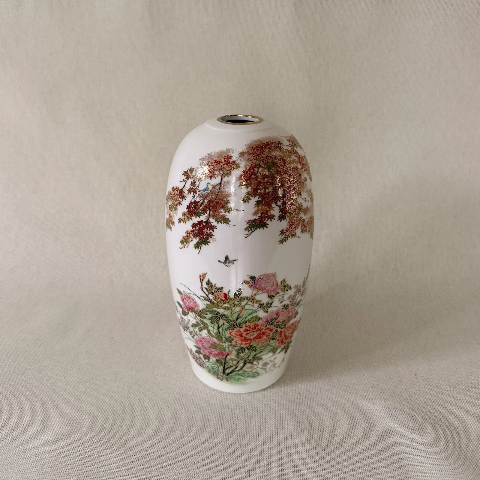 floral japanese porcelain vase
