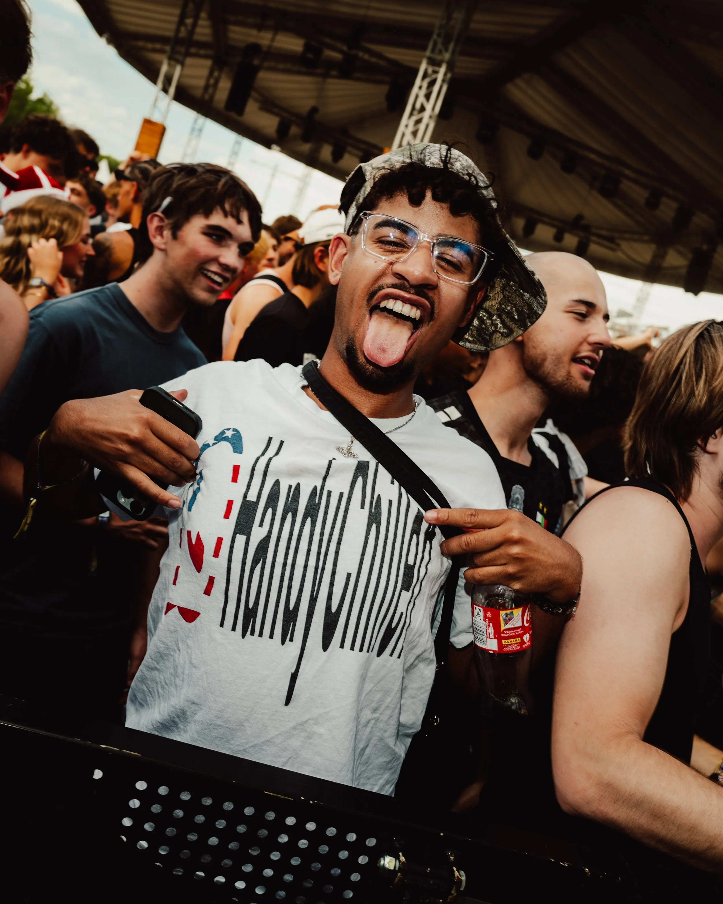 SPLASH_CROWD_BY_GOODGUYPAEZ9.jpg