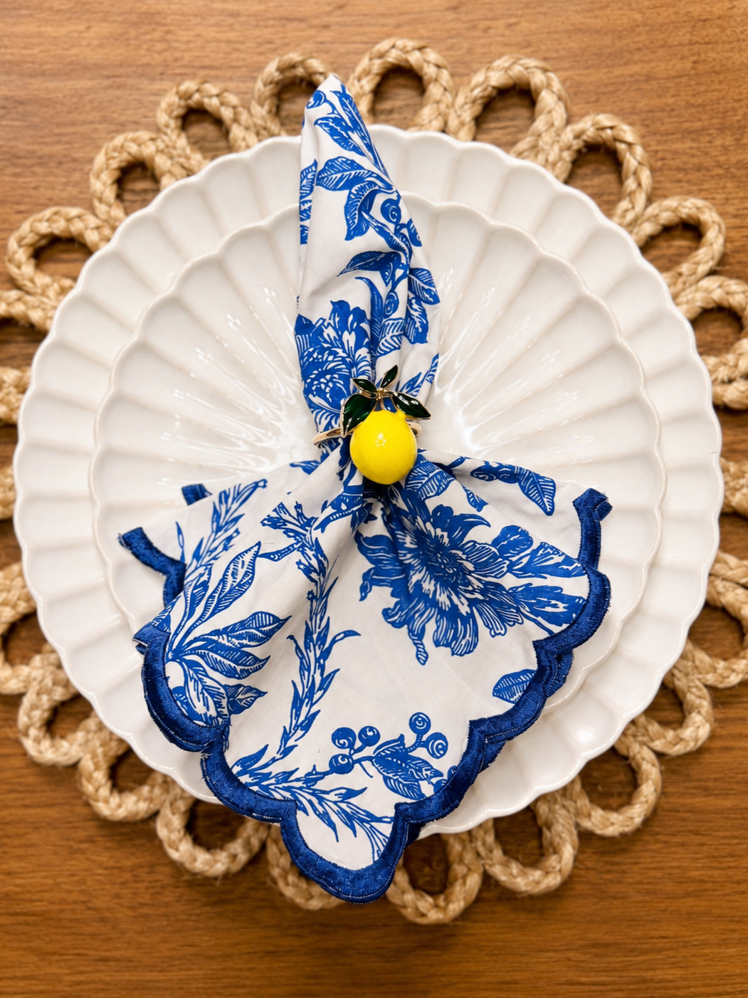 Designing a Tuscan Lemon Tablescape: A Summer Gathering to Savor