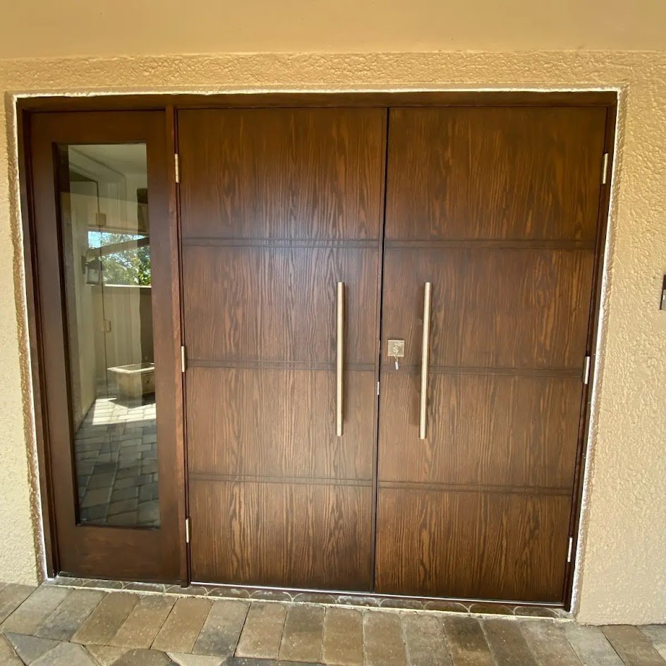 fiberglass with double and sidelight.jpg