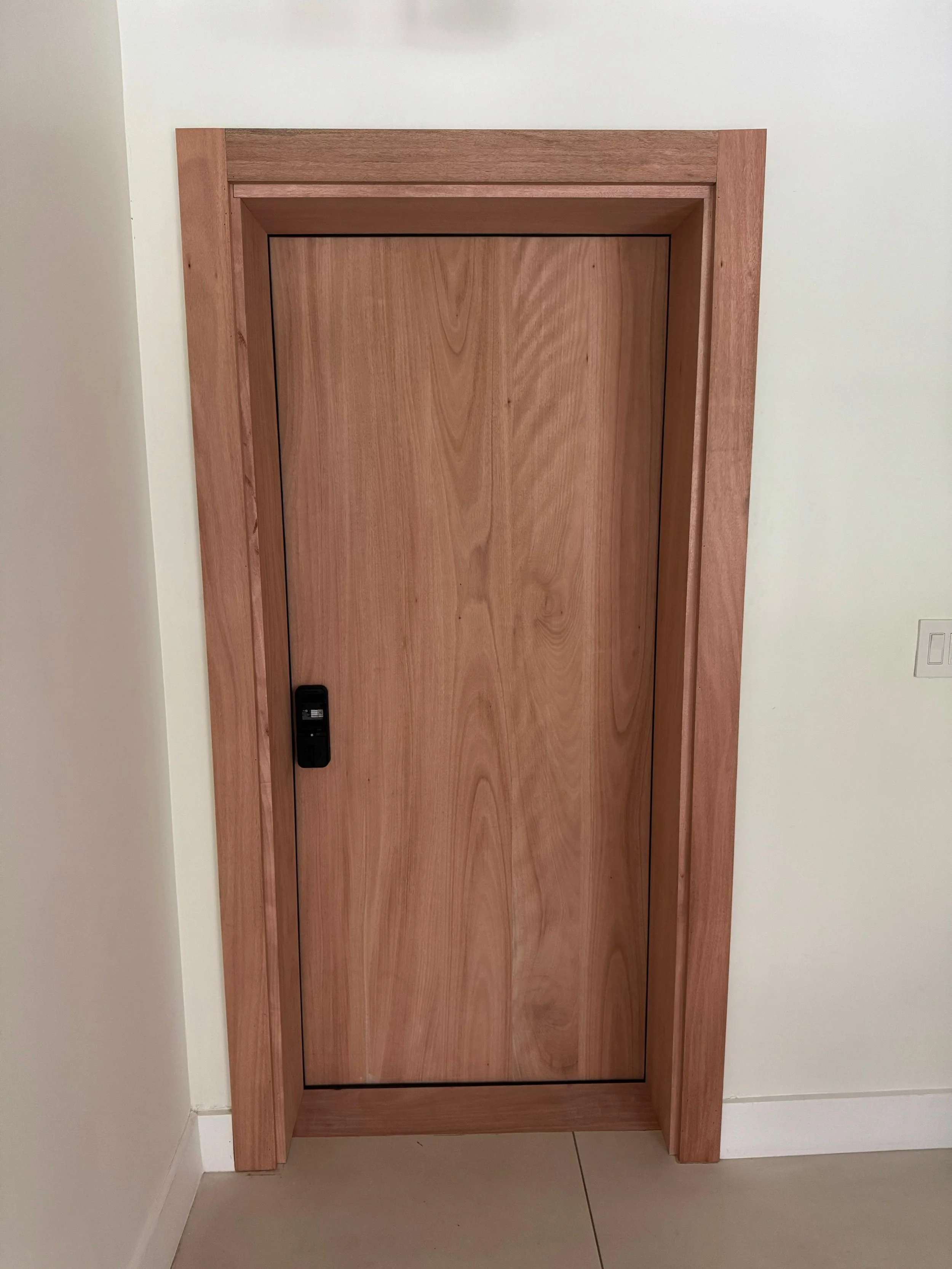 Interior Flush Okumi