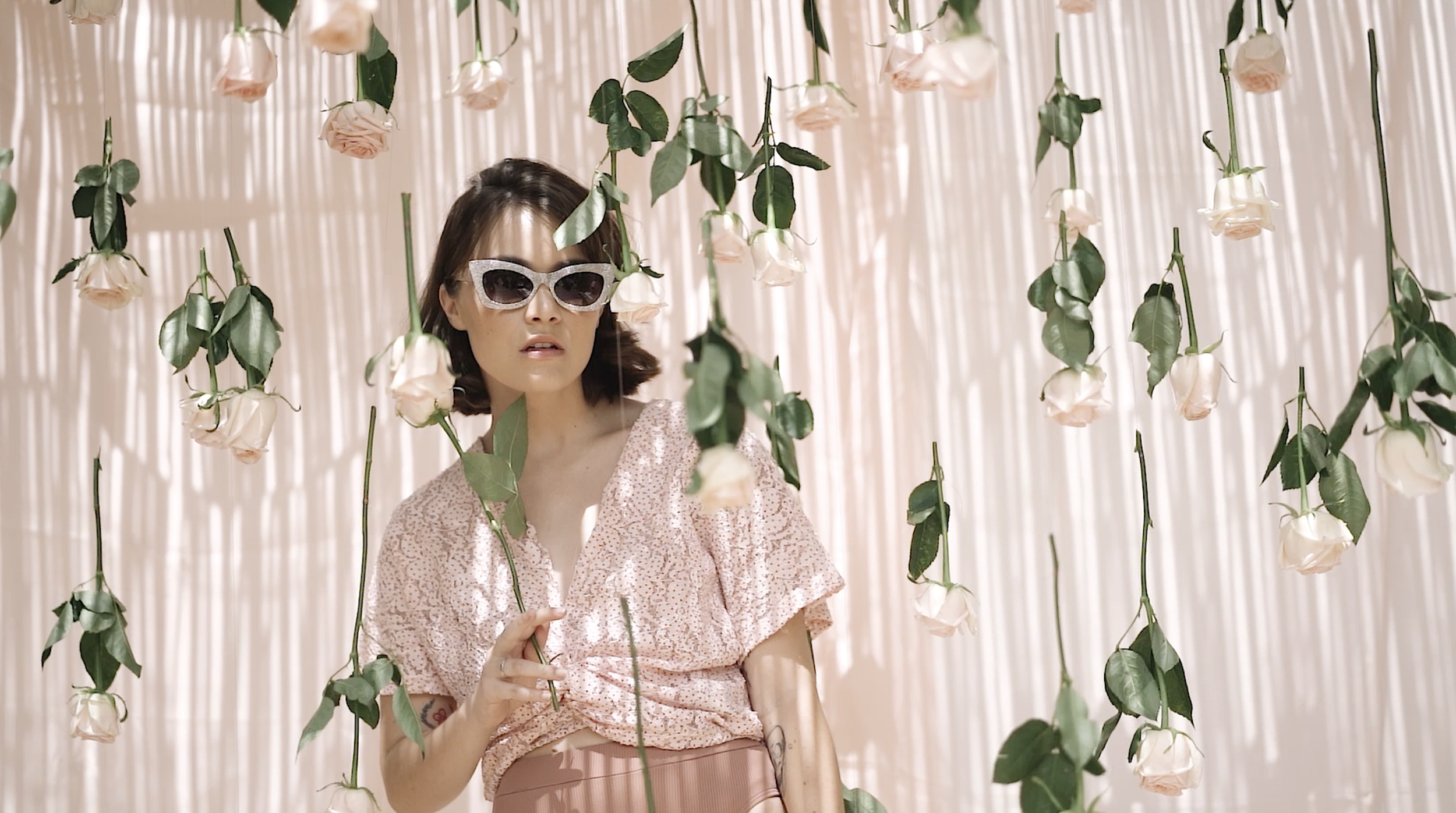 La Fin del fleurs / LIFESTYLE