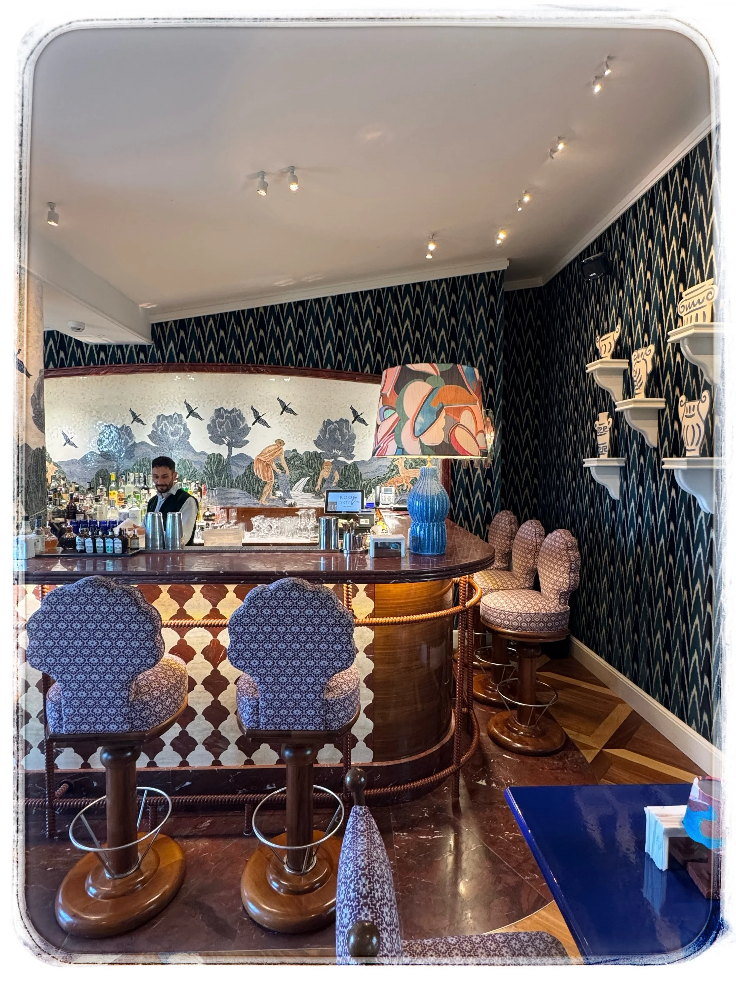 @casamontiroma is a hotel that captures the spirit of Rome so beautifully, and my recent stay there became one of the highlights of my time in the city.

The interiors by @lauragonzalezofficiel are thoughtful and wonderfully eclectic, layered with co