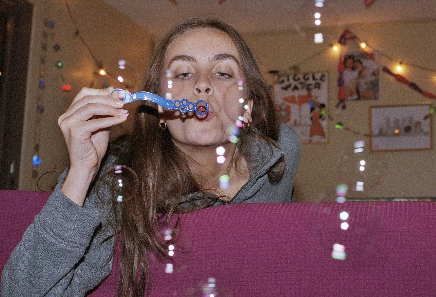 Connor_Mary_Bubbles_09.jpg