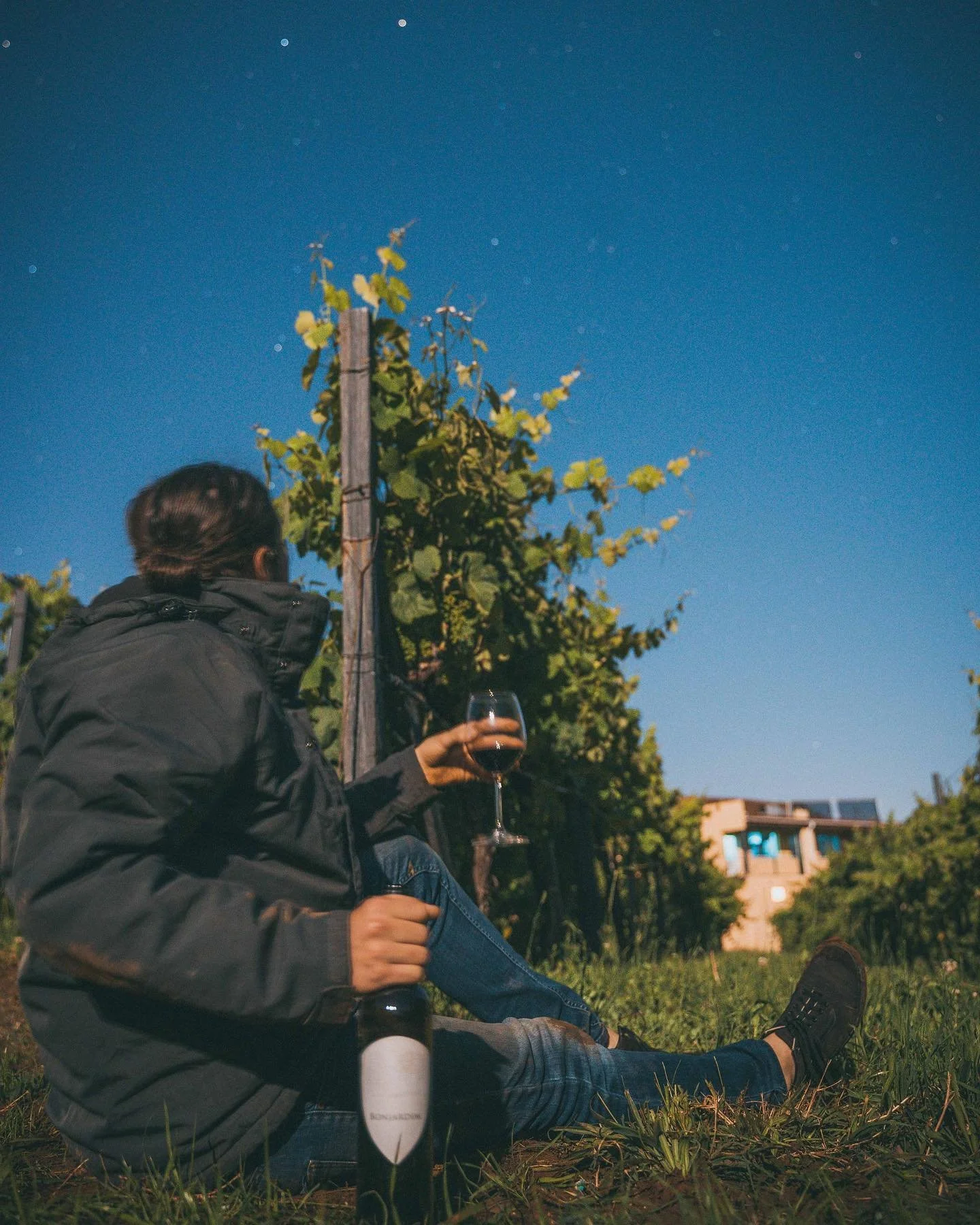 Thanks so much to @alberguedobonjardim for letting Claudia and I stay at your winery. Your property is just as amazing as the wine. Cheers until next time!