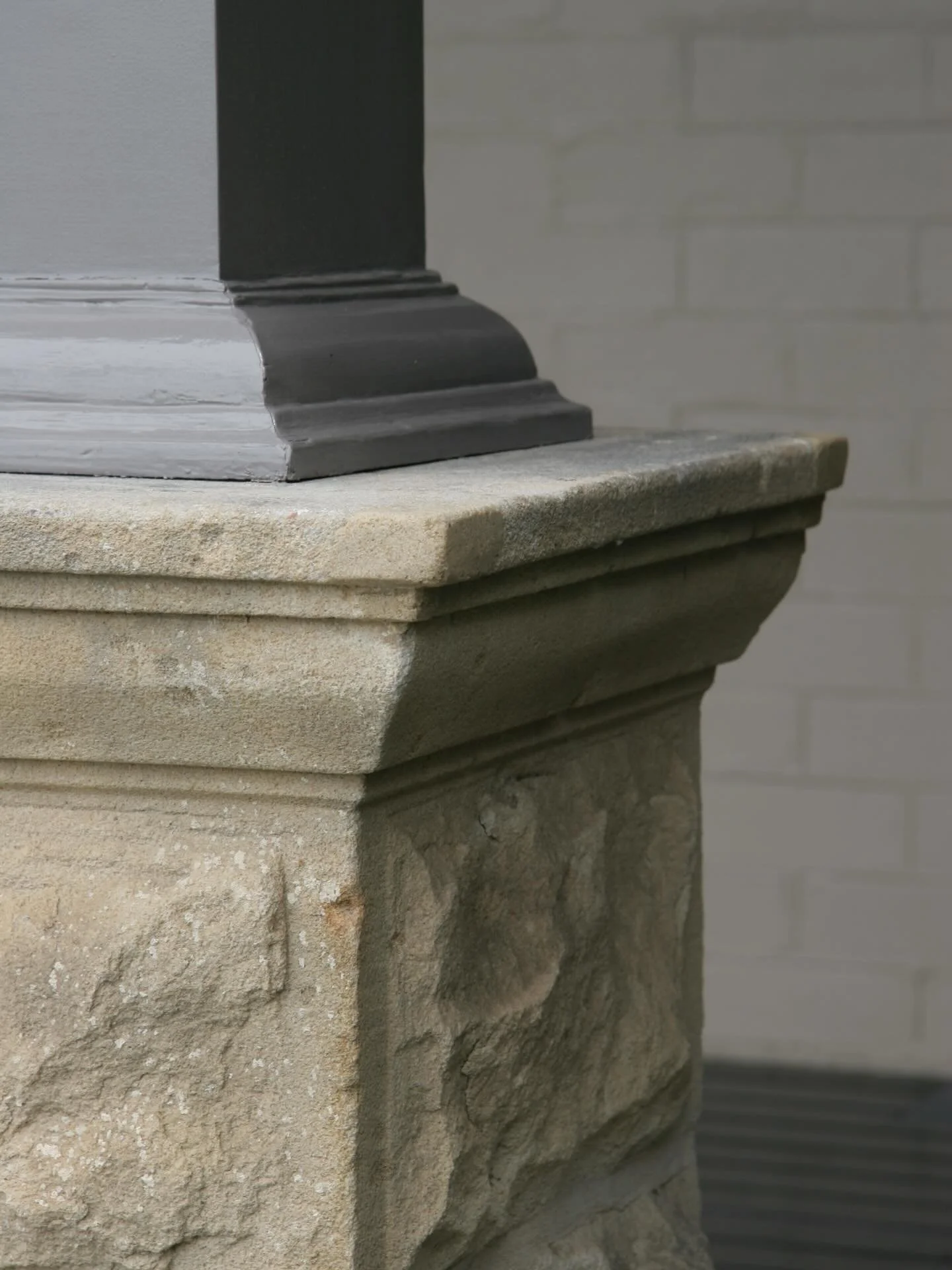 Beauty in the details. 

Brooks Stone &amp; Co. 
Point piper, Sydney