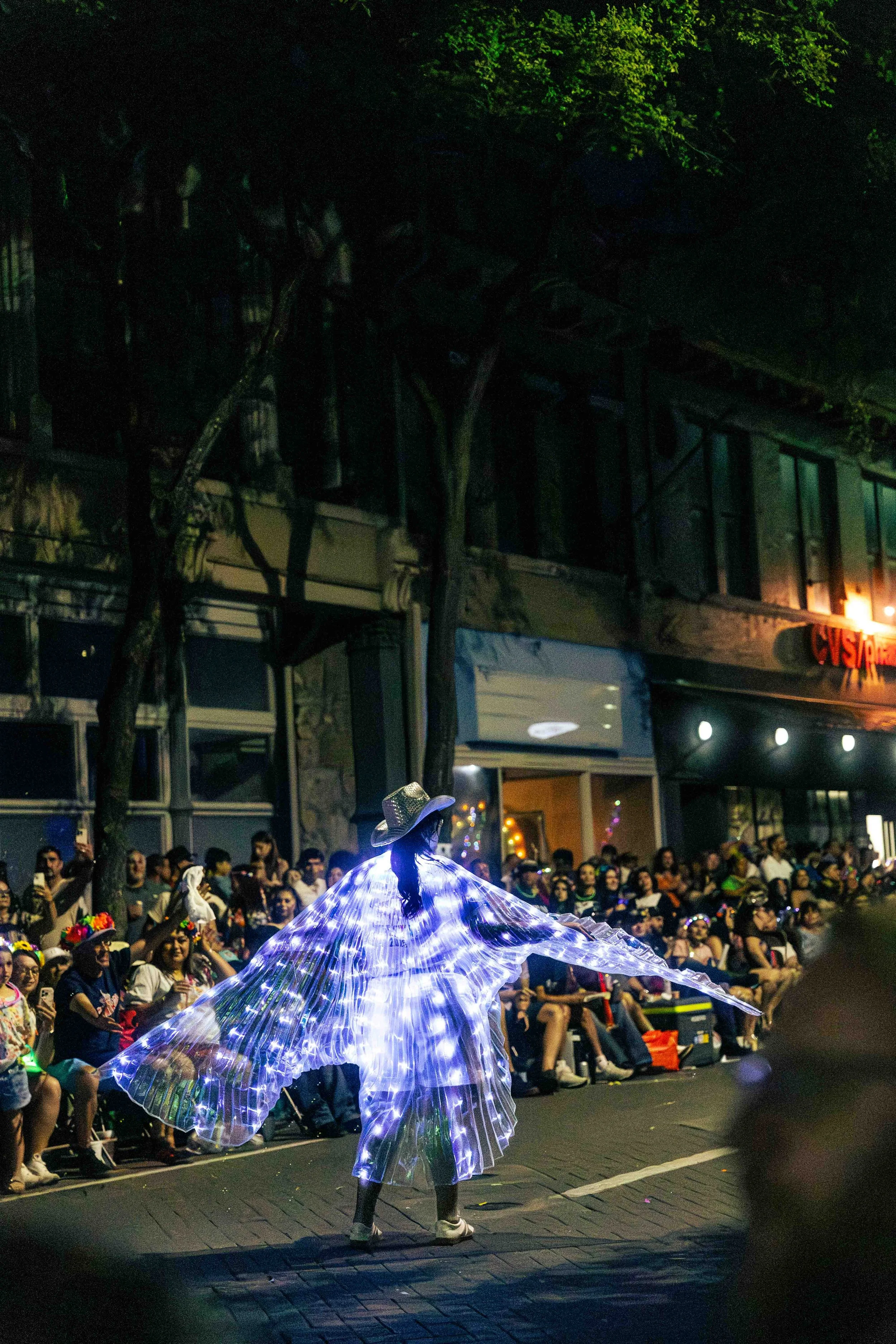 Low res flambeau 2025-10.jpg