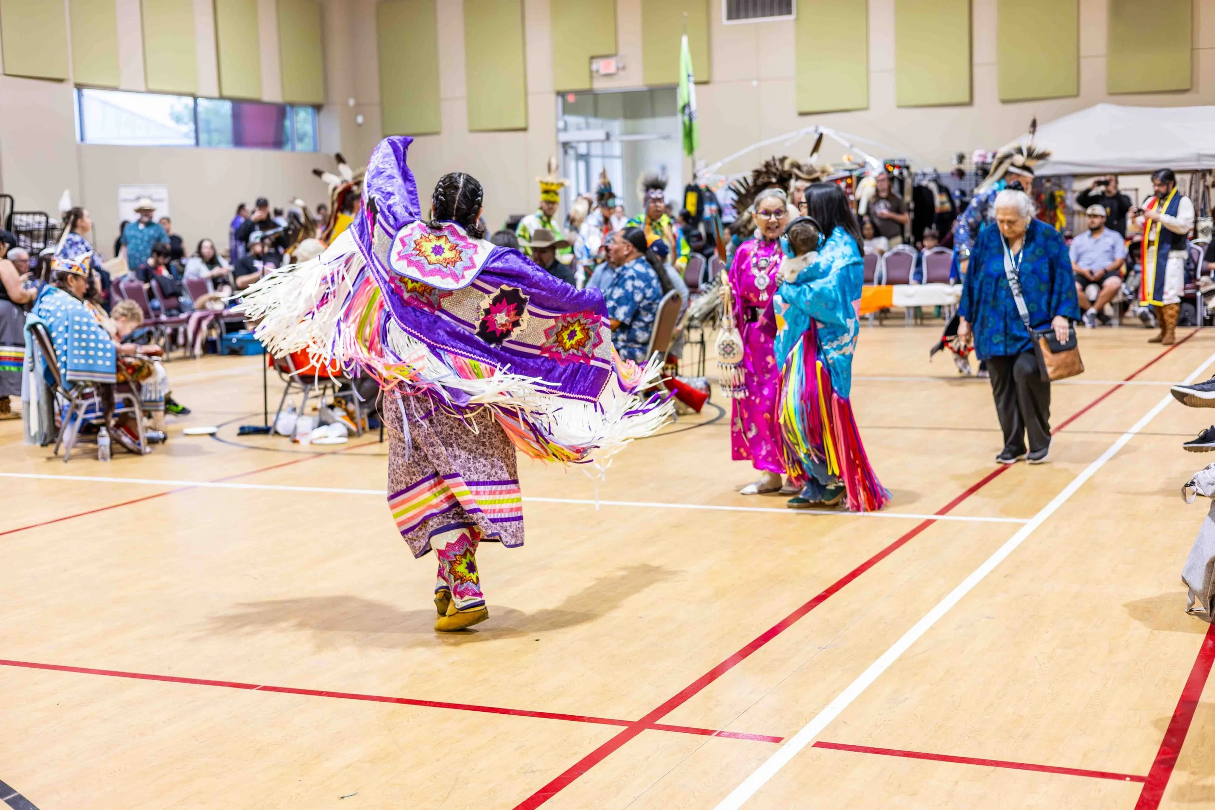 Low res powwow-12.jpg