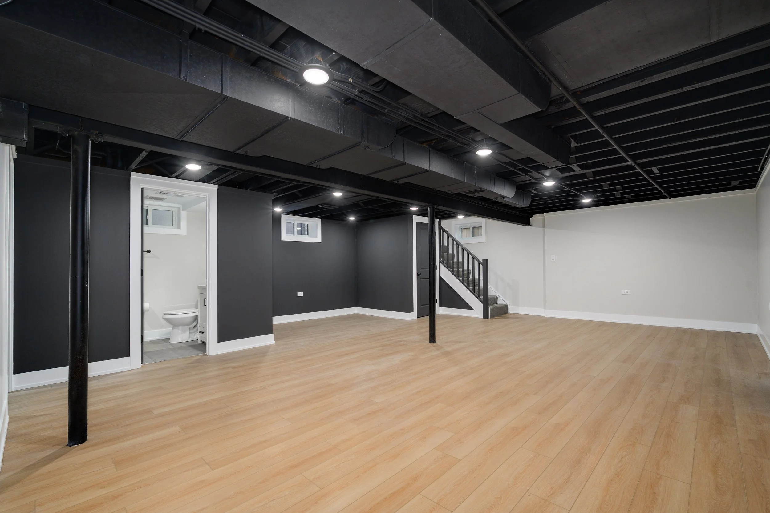 1521 Seymour Ave North Chicago-print-021-024-0021-4200x2801-300dpi.jpg