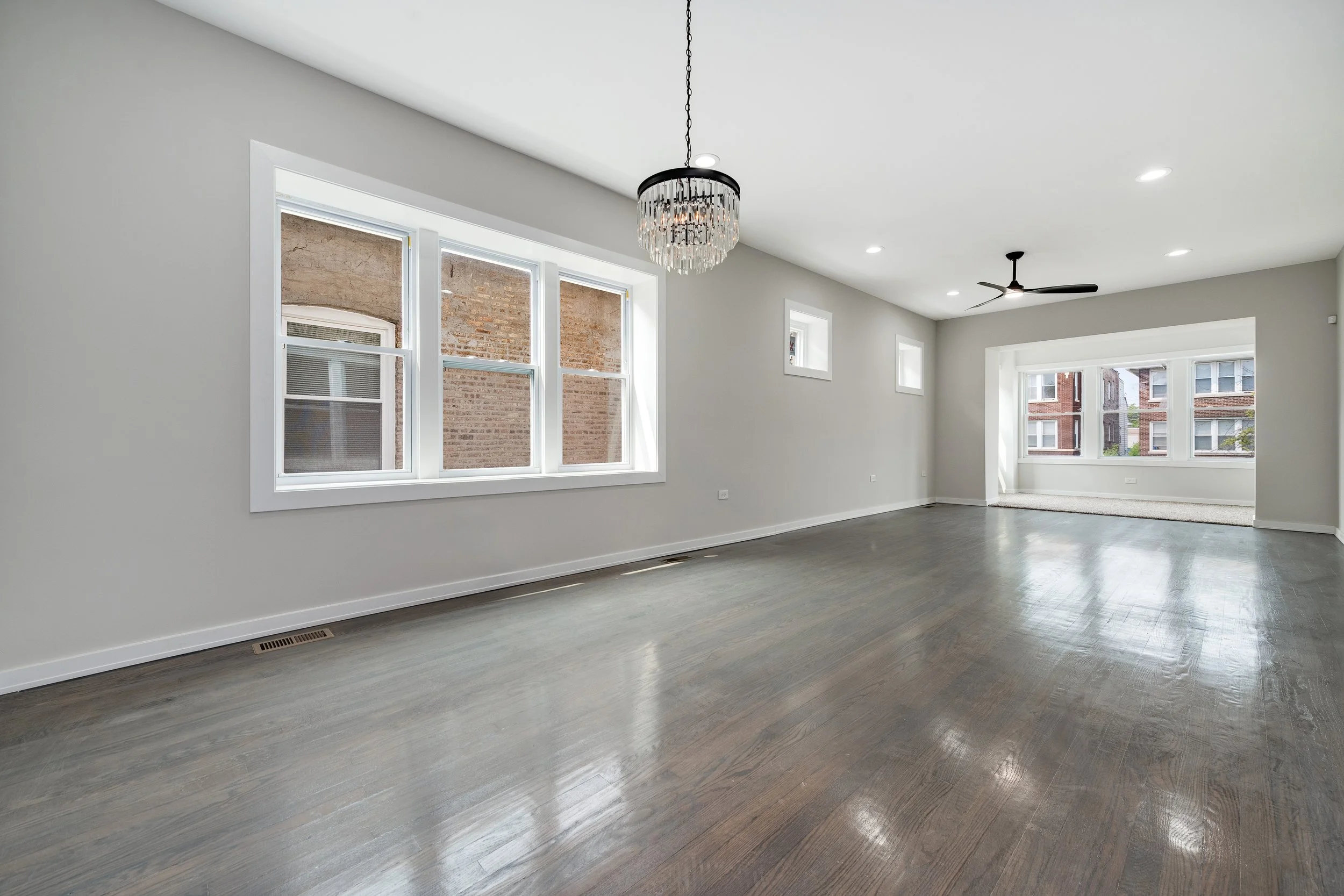 7925 S May St Chicago IL 60620-print-005-007-0005-4200x2801-300dpi.jpg