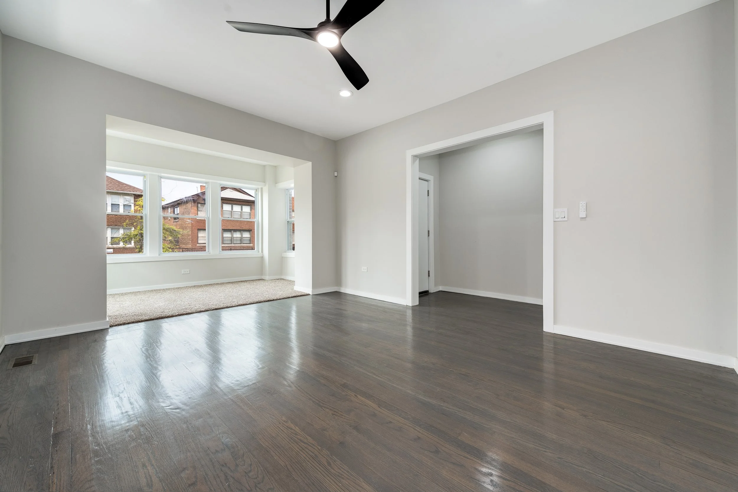 7925 S May St Chicago IL 60620-print-002-003-0002-4200x2801-300dpi.jpg