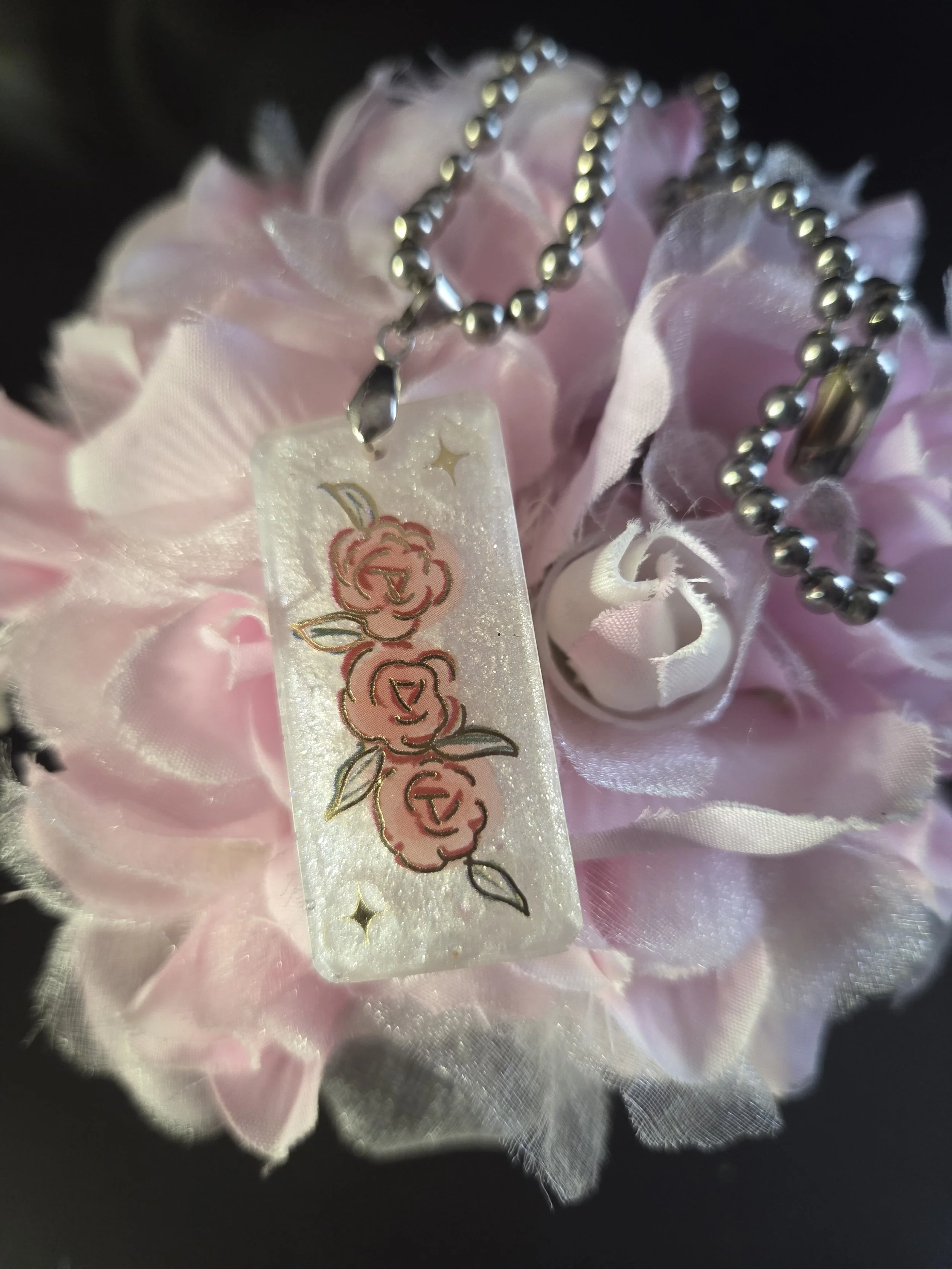 Floral Rose Resin Pendant Necklace