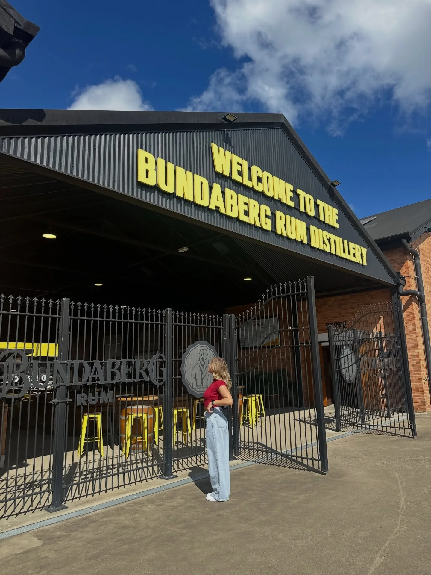 Story Time 1

Last minute road trip to Bundaberg.
No plan. Just a five-hour drive for one night in a tiny run-down hotel.

We worked remotely during the day, ate pizza from a local shop, drank wine and made memories.

Then we visited the distillery, 