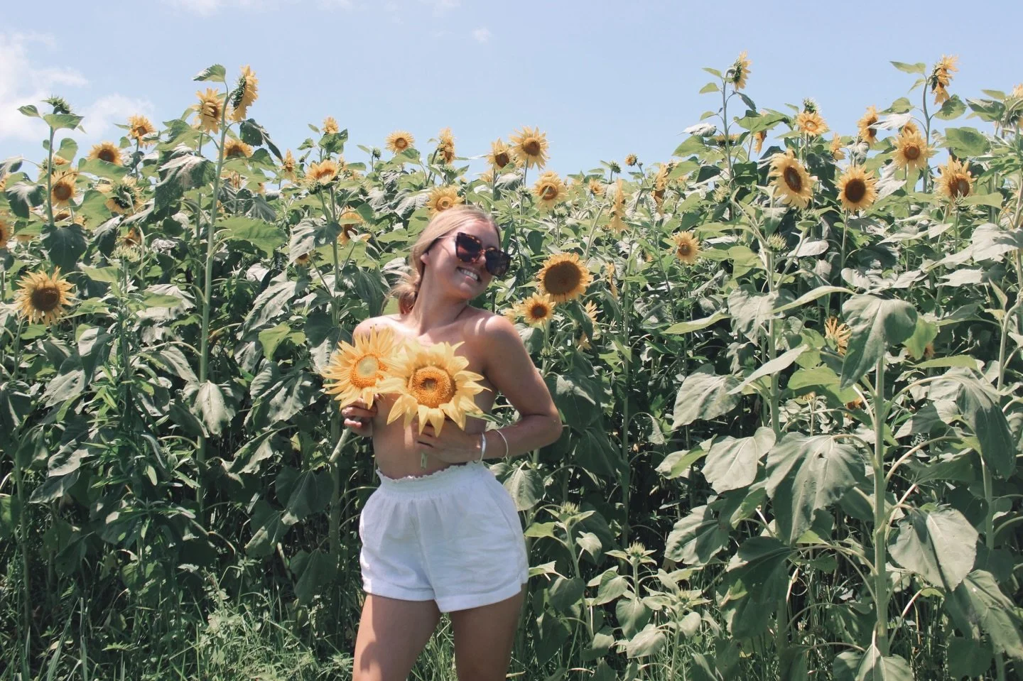 Goodbye for now 🌻

Photos taken 2023-2025