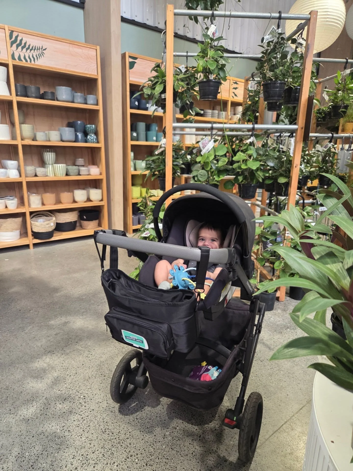Hope everyone is enjoying (or surviving 😉) the last of the school holidays! 
Rainy days make everything a bit harder, so having one grab-and-go piece has been a lifesaver between the car and the pram in the rain 🌧 
And somehow, the garden centre ha