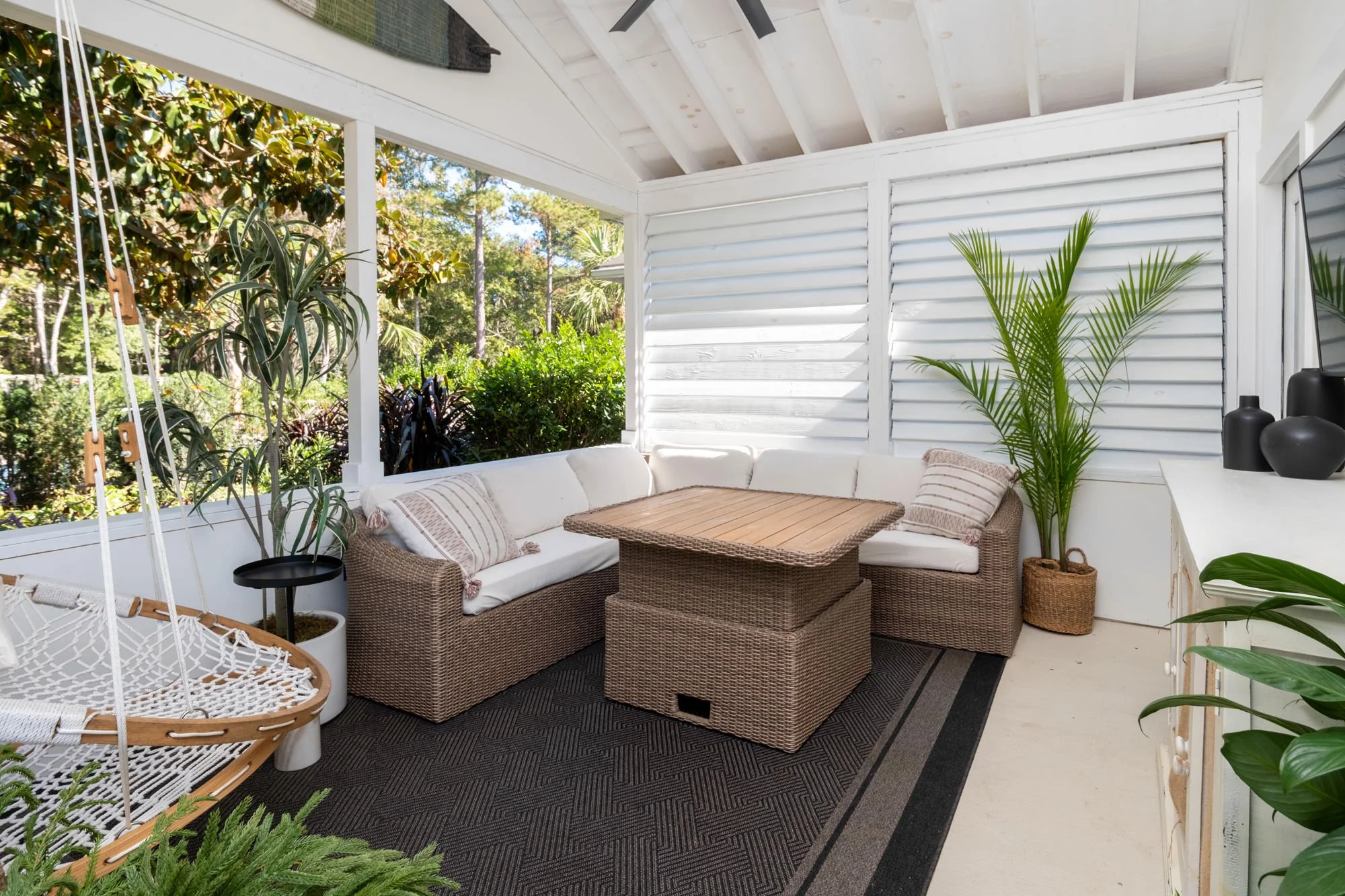 Private Porch (Copy)