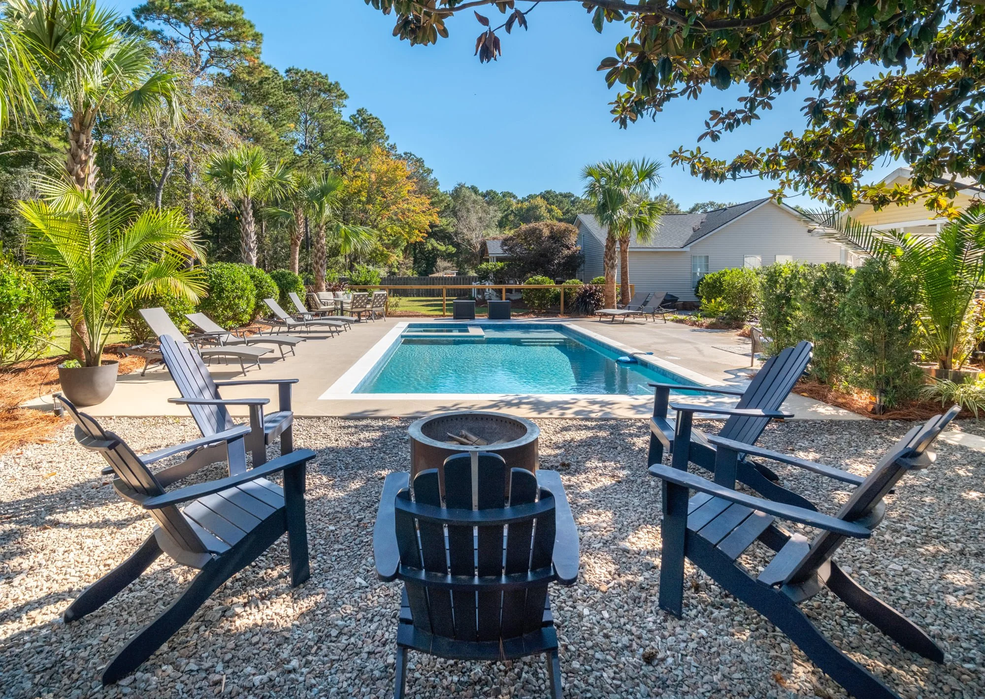 Pool and Fire Pit (Copy)