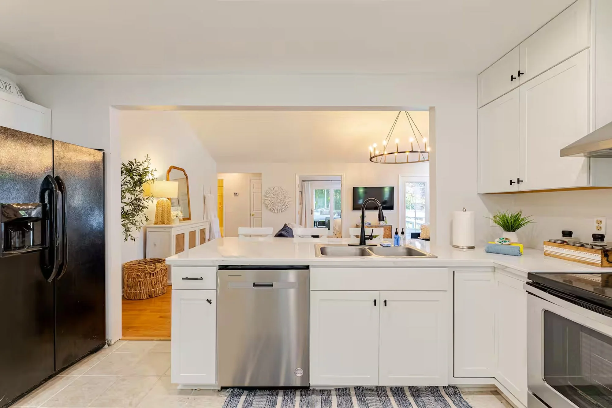 Kitchen (Copy)