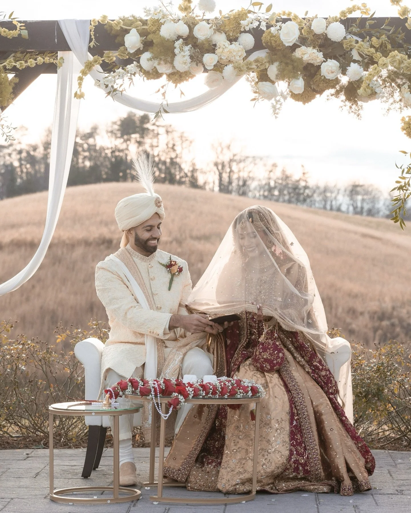Ramsha &amp; Sanad&rsquo;s beautiful Nikkah ❤️

Vendors -
Photo/Video: @chromalogue_studios 
Venue: @swanlakeoverlookga 
Planner: @mkevents.inc 
Decor: @agapefloralcreations 
Caterer: @kababhutatl 
MUAH: @colorimpressionsbysaba 
DJ: @dstreetent 
Wedd