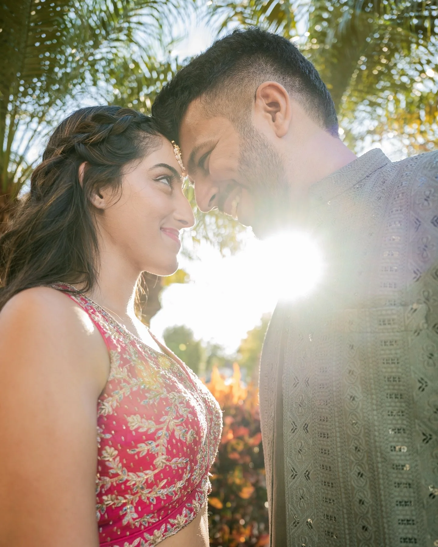 Salima and Alykhan&rsquo;s gorgeous Mehendi and Pithi events 🩷💛

Vendors -
Photo/Video: @chromalogue_studios 
Planner: @peatotree_events 
Venue: @hiltonfllmarina 
Decor: @jrneventdecors 
Henna: @hennabyamna 
Food: @theindianharbor