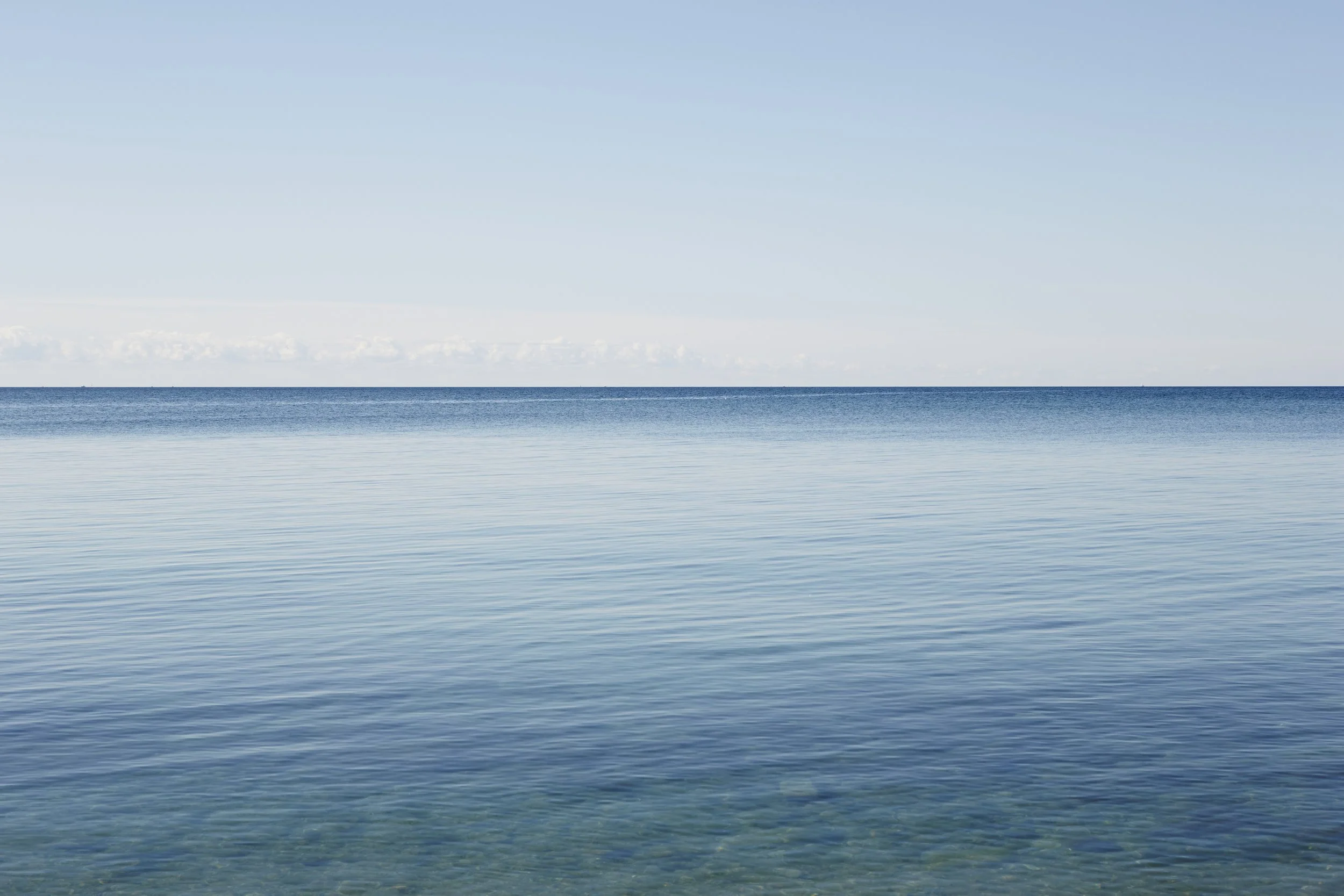 view-of-lake-ontario-toronto-ontario-canada-2026-01-09-09-12-46-utc.jpg
