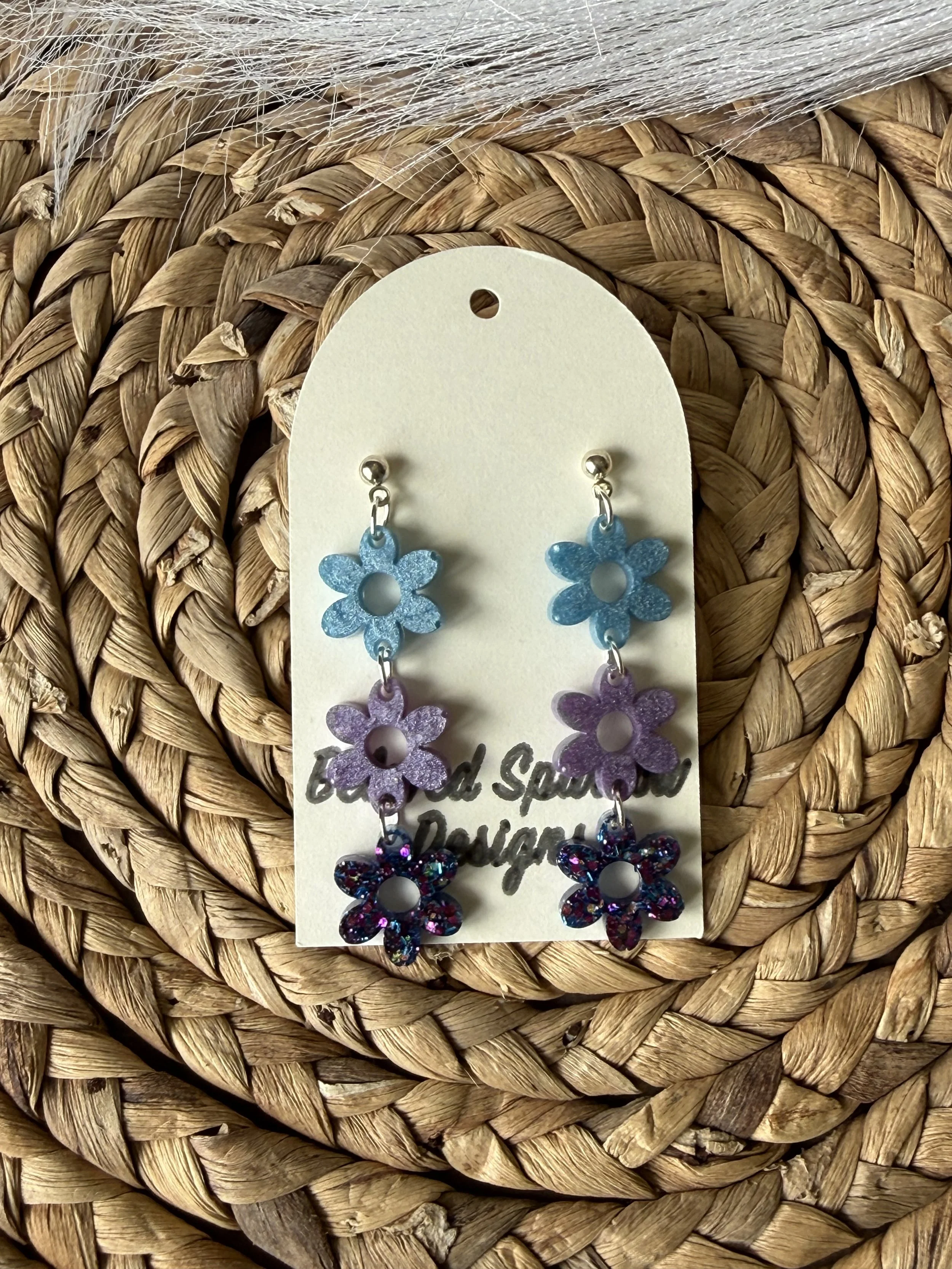 Cheerful Daisies Dangle 9