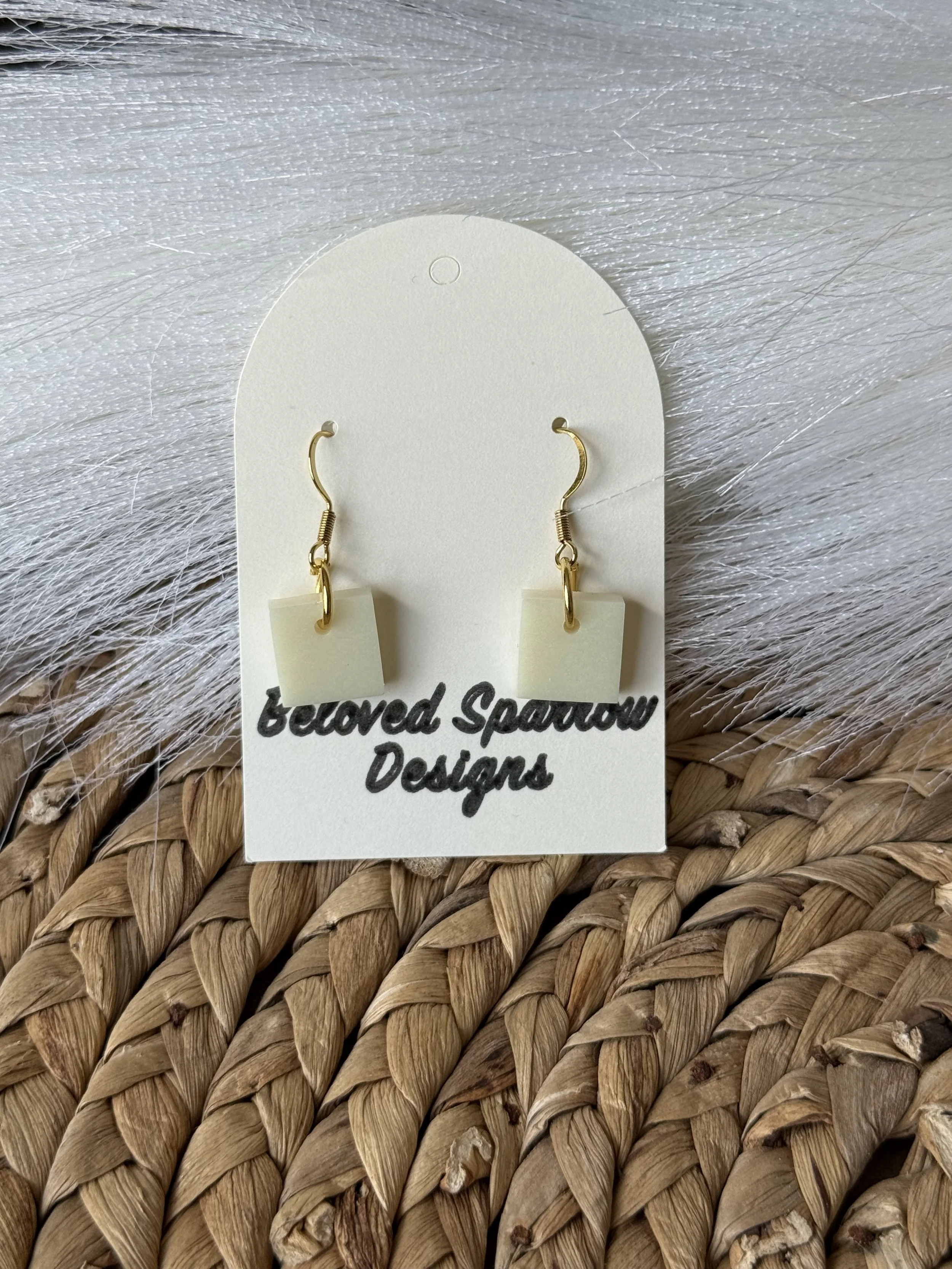 Glow in the Dark Square Dangle