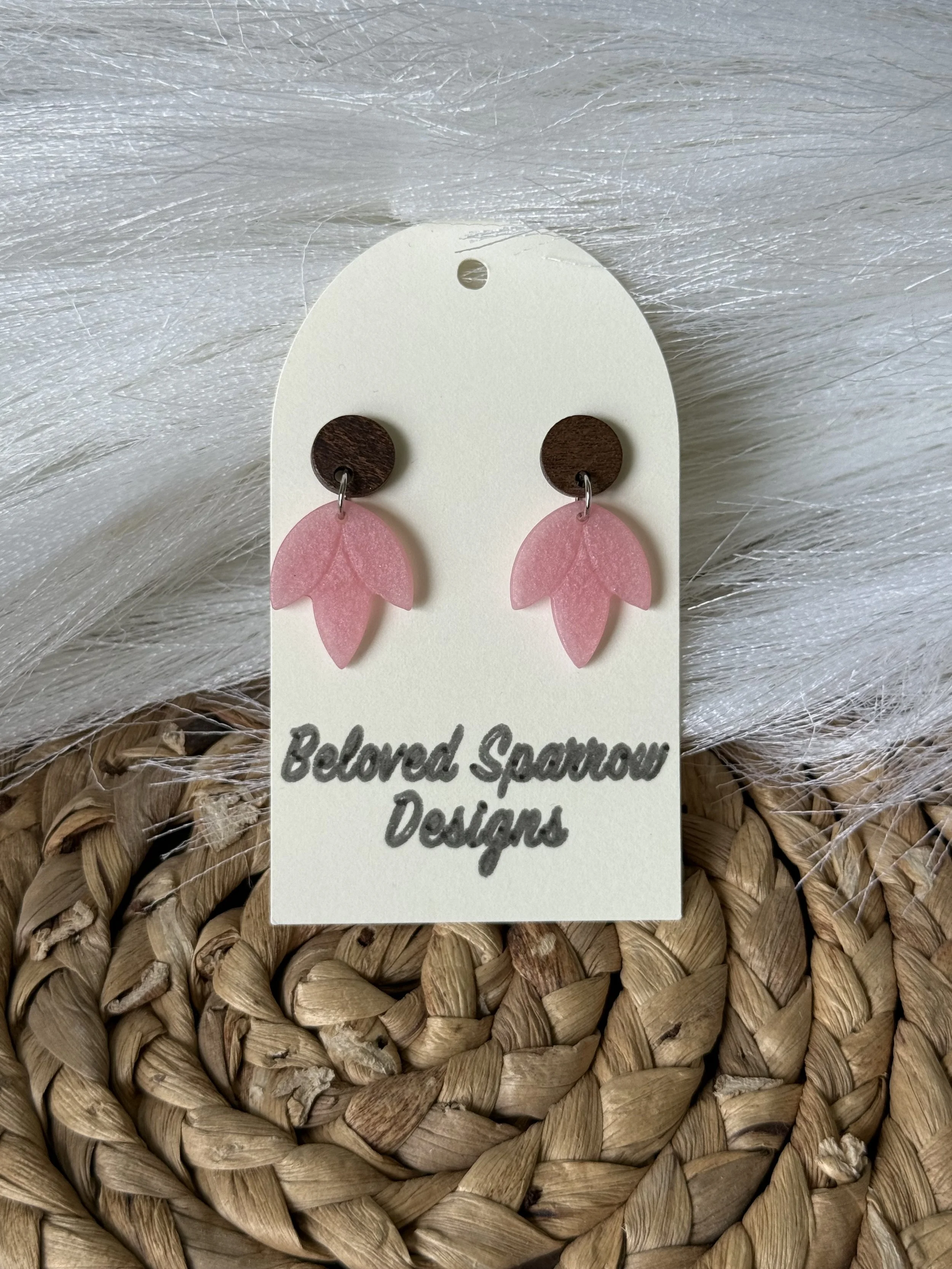 The Laurel Mini Dangle 8