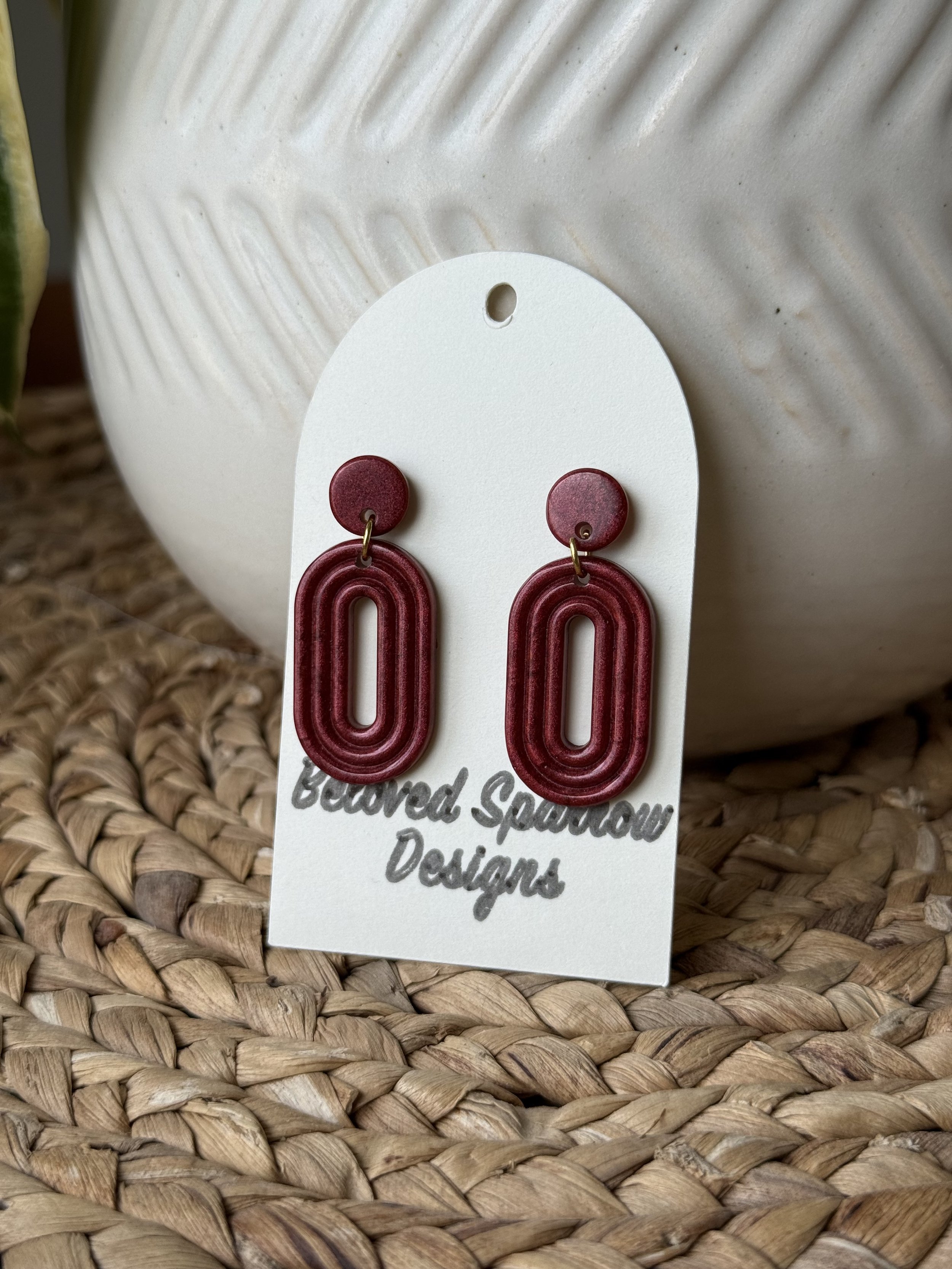 Ridged Oval Dangle 2