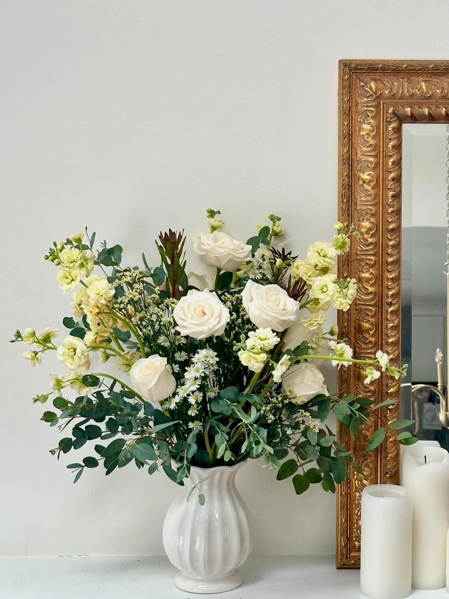 Welcome to Flora Soleil.

Seasonal florals for gifting, gathering, and everyday beauty.

Thoughtfully arranged and inspired by what&rsquo;s naturally in bloom.

Launching June 20.

Live among flowers.