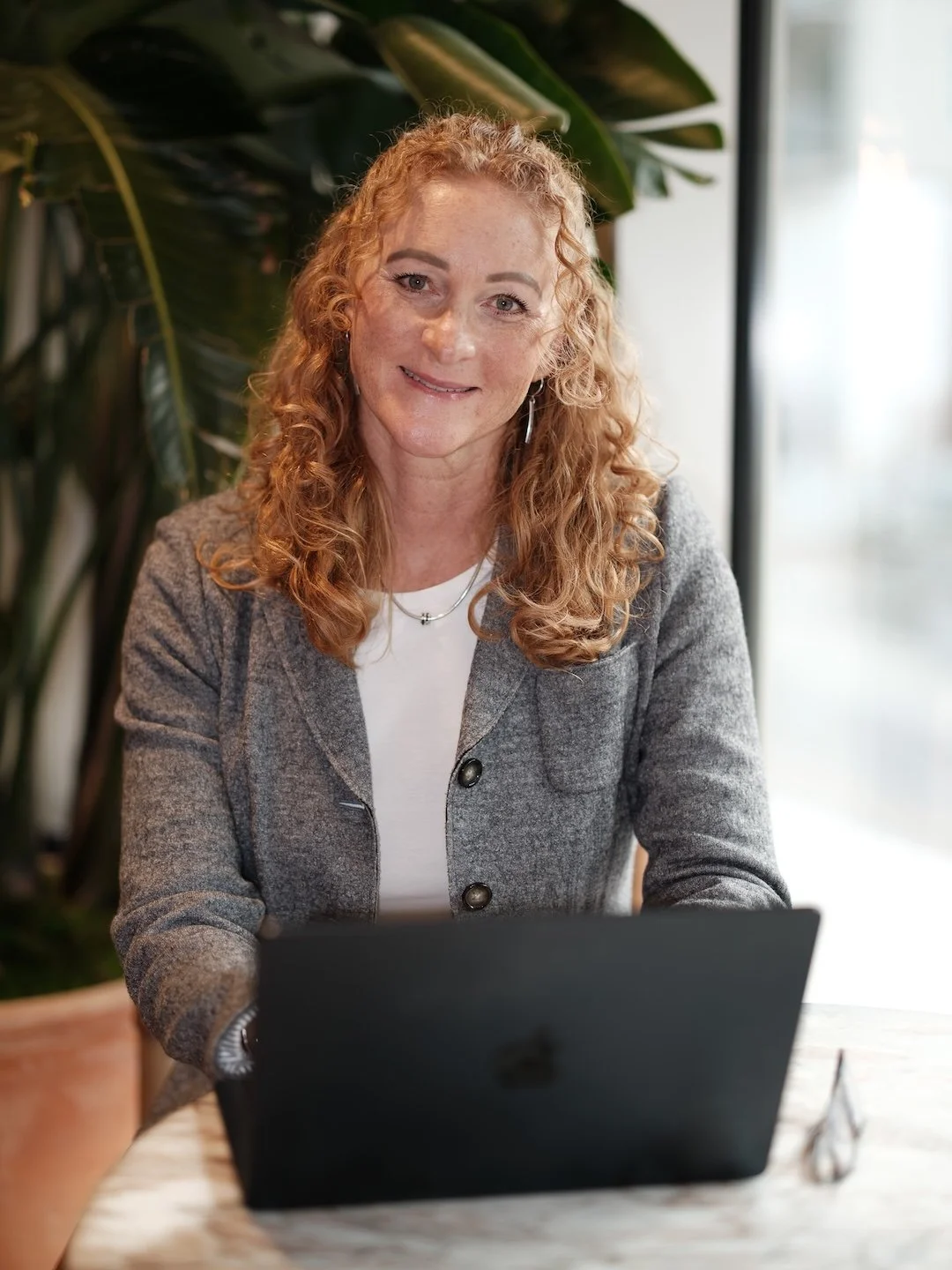 Elli Overton at Work