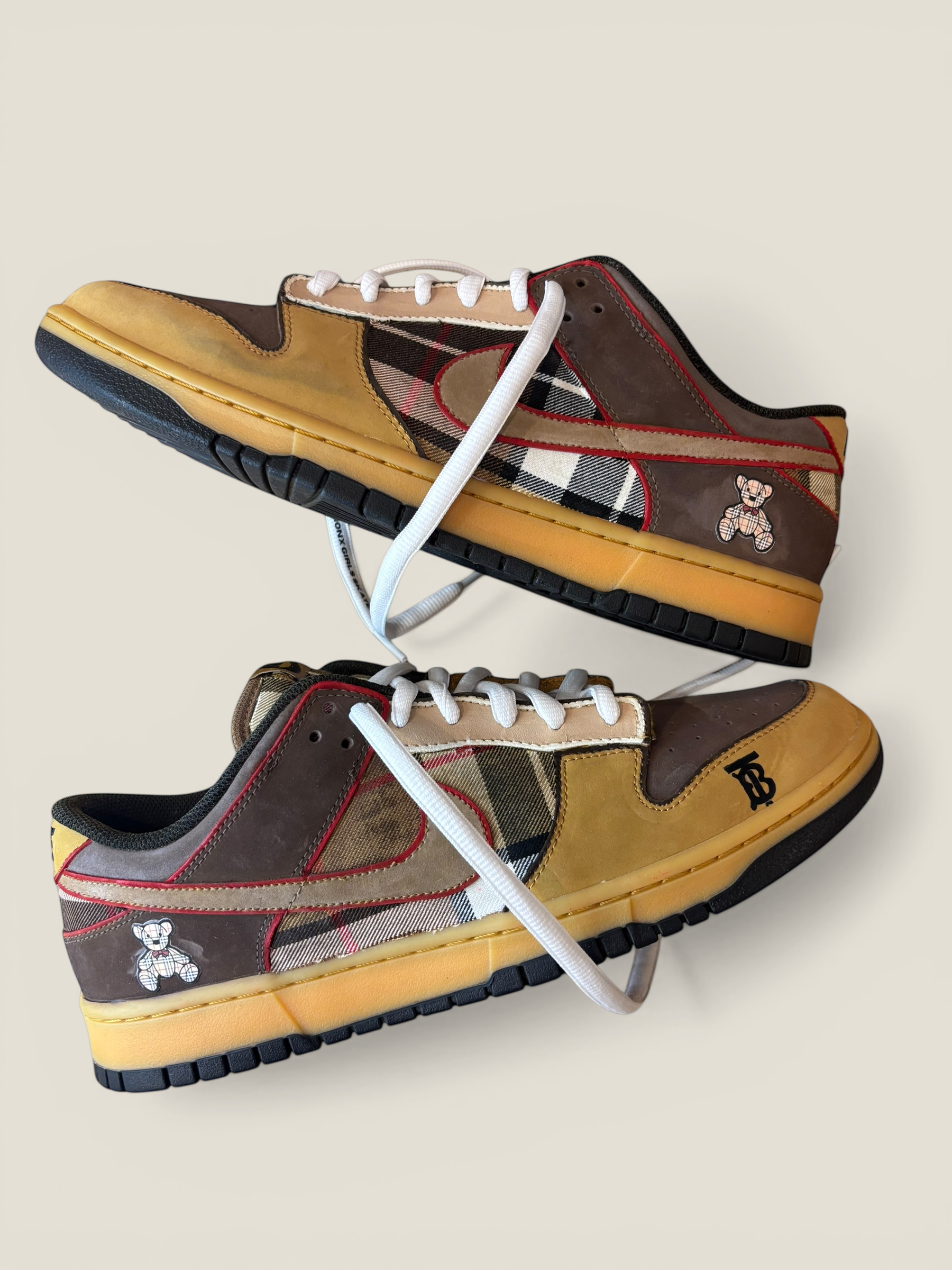Burberry Custom