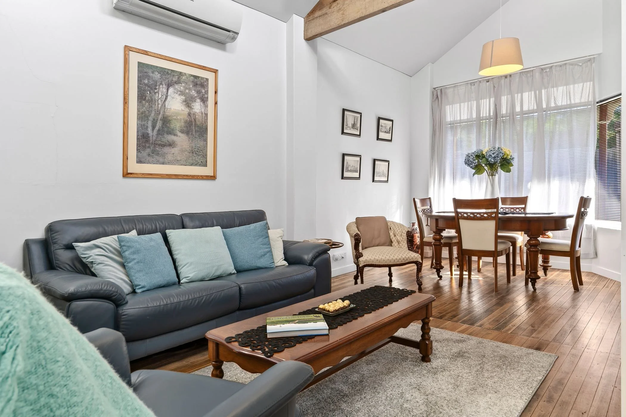 timboon-toybox-living-room-sofa.jpg