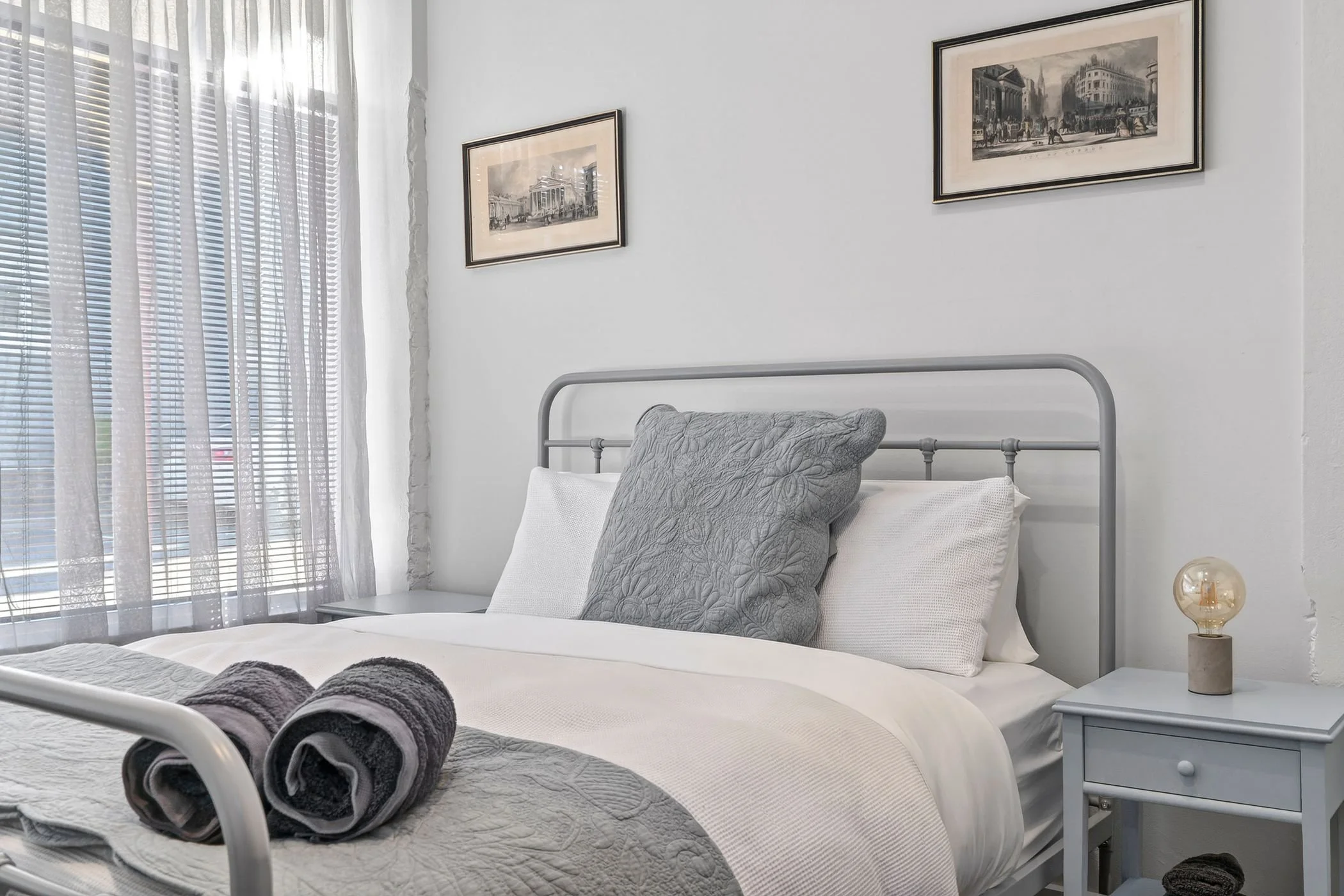 timboon-toybox-bedroom-light-filled-queen.jpg